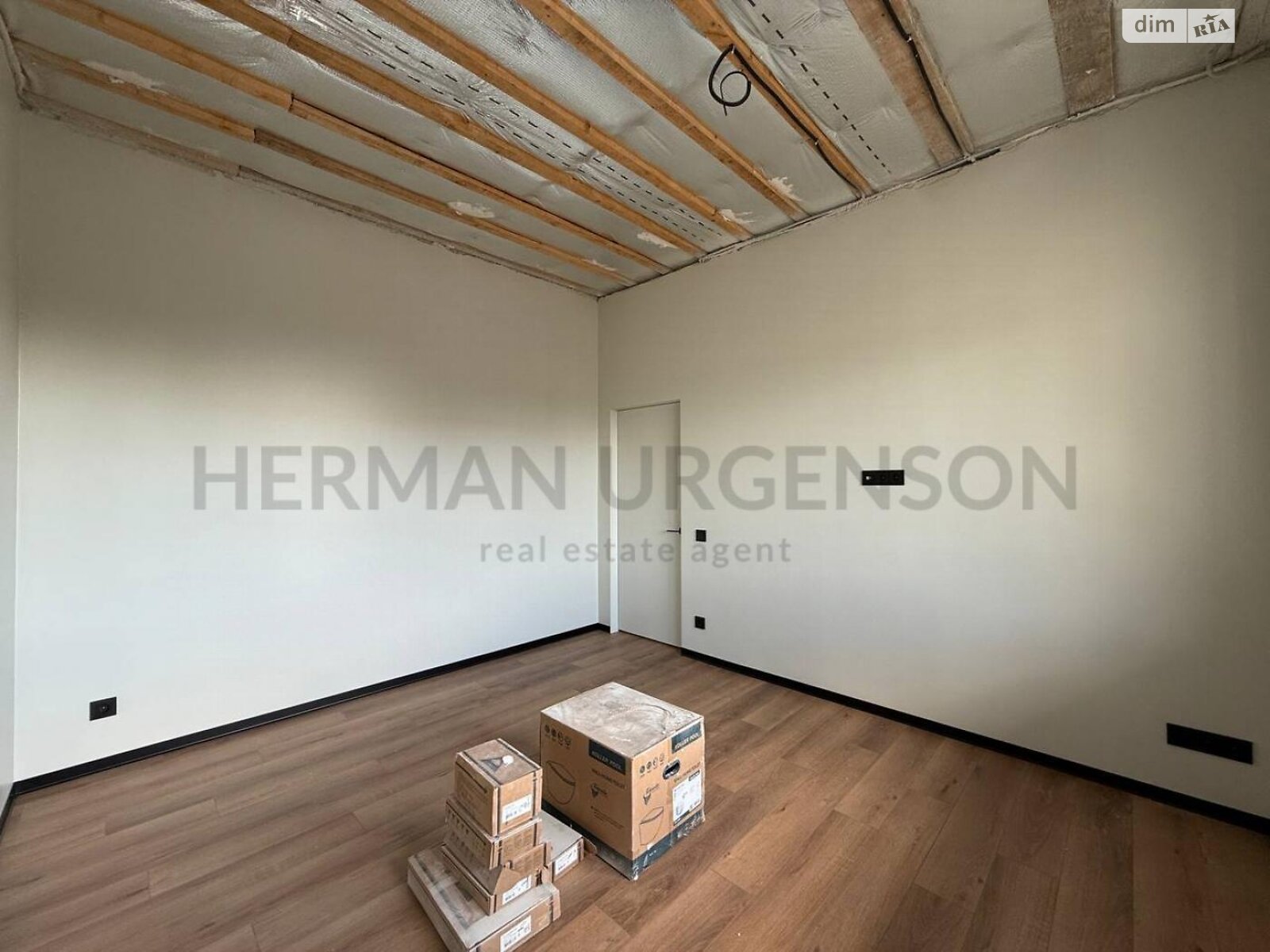 одноповерховий будинок з опаленням, 135 кв. м, цегла. Продаж в Ужгороді, район Червениця фото 1 одноповерховий будинок з опаленням, 135 кв. м, цегла. Продаж в Ужгороді, район Червениця фото 1