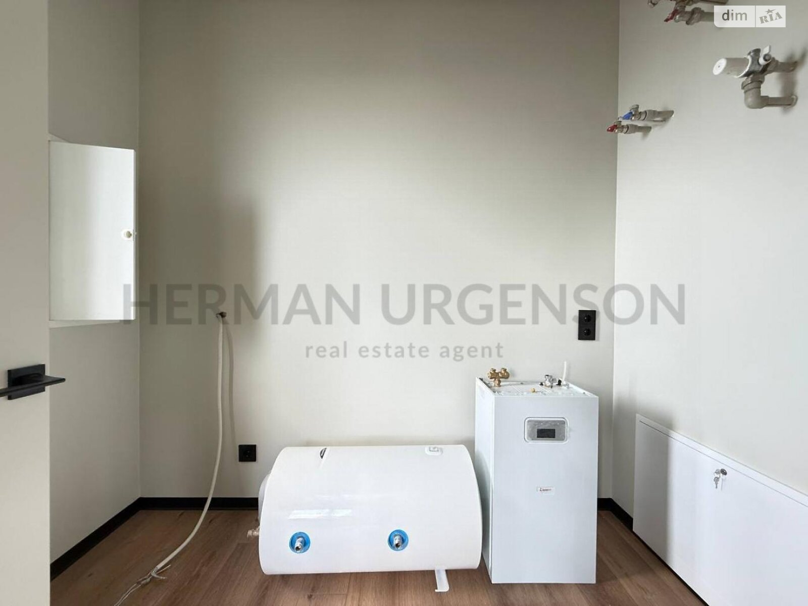 одноповерховий будинок з опаленням, 135 кв. м, цегла. Продаж в Ужгороді, район Червениця фото 1 одноповерховий будинок з опаленням, 135 кв. м, цегла. Продаж в Ужгороді, район Червениця фото 1