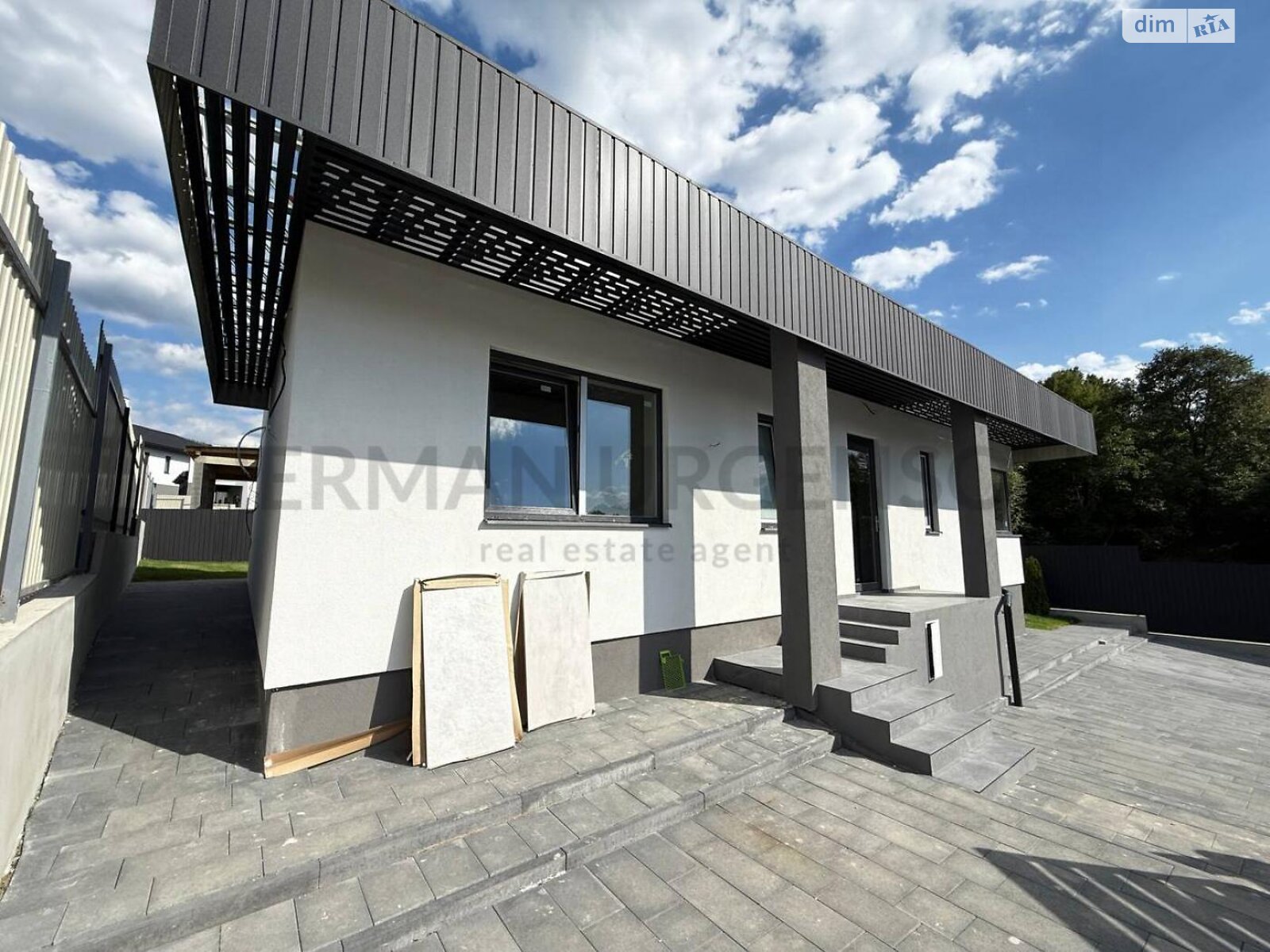 одноповерховий будинок з опаленням, 135 кв. м, цегла. Продаж в Ужгороді, район Червениця фото 1 одноповерховий будинок з опаленням, 135 кв. м, цегла. Продаж в Ужгороді, район Червениця фото 1