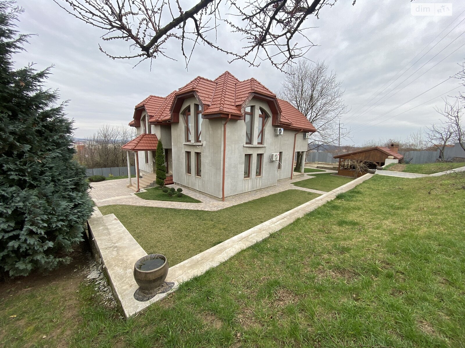 двоповерховий будинок, 280 кв. м, цегла. Продаж в Ужгороді, район Червениця фото 1 двоповерховий будинок, 280 кв. м, цегла. Продаж в Ужгороді, район Червениця фото 1