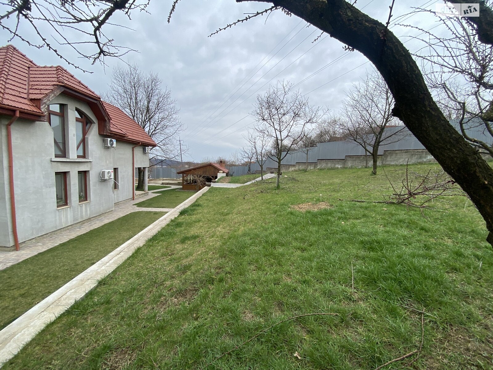 двоповерховий будинок, 280 кв. м, цегла. Продаж в Ужгороді, район Червениця фото 1 двоповерховий будинок, 280 кв. м, цегла. Продаж в Ужгороді, район Червениця фото 1