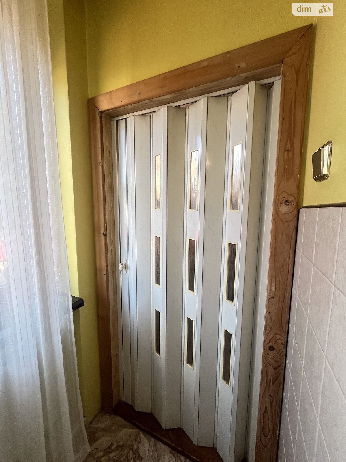 двухэтажный дом с гаражом, 400 кв. м, кирпич. Продажа в Ужгороде район Червеница фото 1 двухэтажный дом с гаражом, 400 кв. м, кирпич. Продажа в Ужгороде район Червеница фото 1