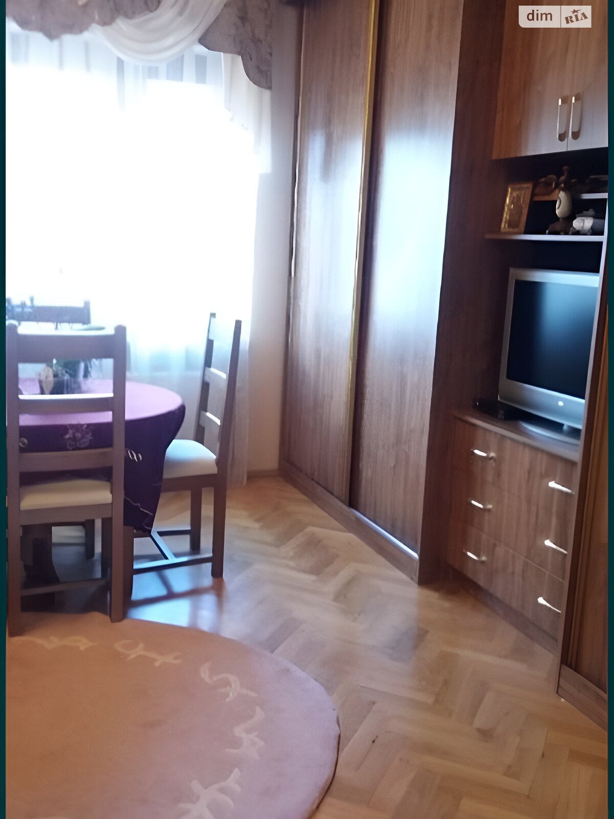 двухэтажный дом с гаражом, 400 кв. м, кирпич. Продажа в Ужгороде район Червеница фото 1 двухэтажный дом с гаражом, 400 кв. м, кирпич. Продажа в Ужгороде район Червеница фото 1