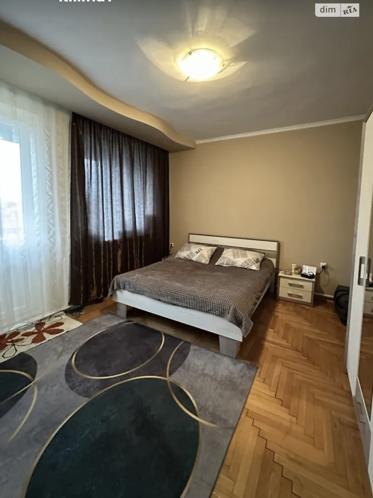 трехэтажный дом, 500 кв. м, кирпич. Продажа в Ужгороде фото 1 трехэтажный дом, 500 кв. м, кирпич. Продажа в Ужгороде фото 1