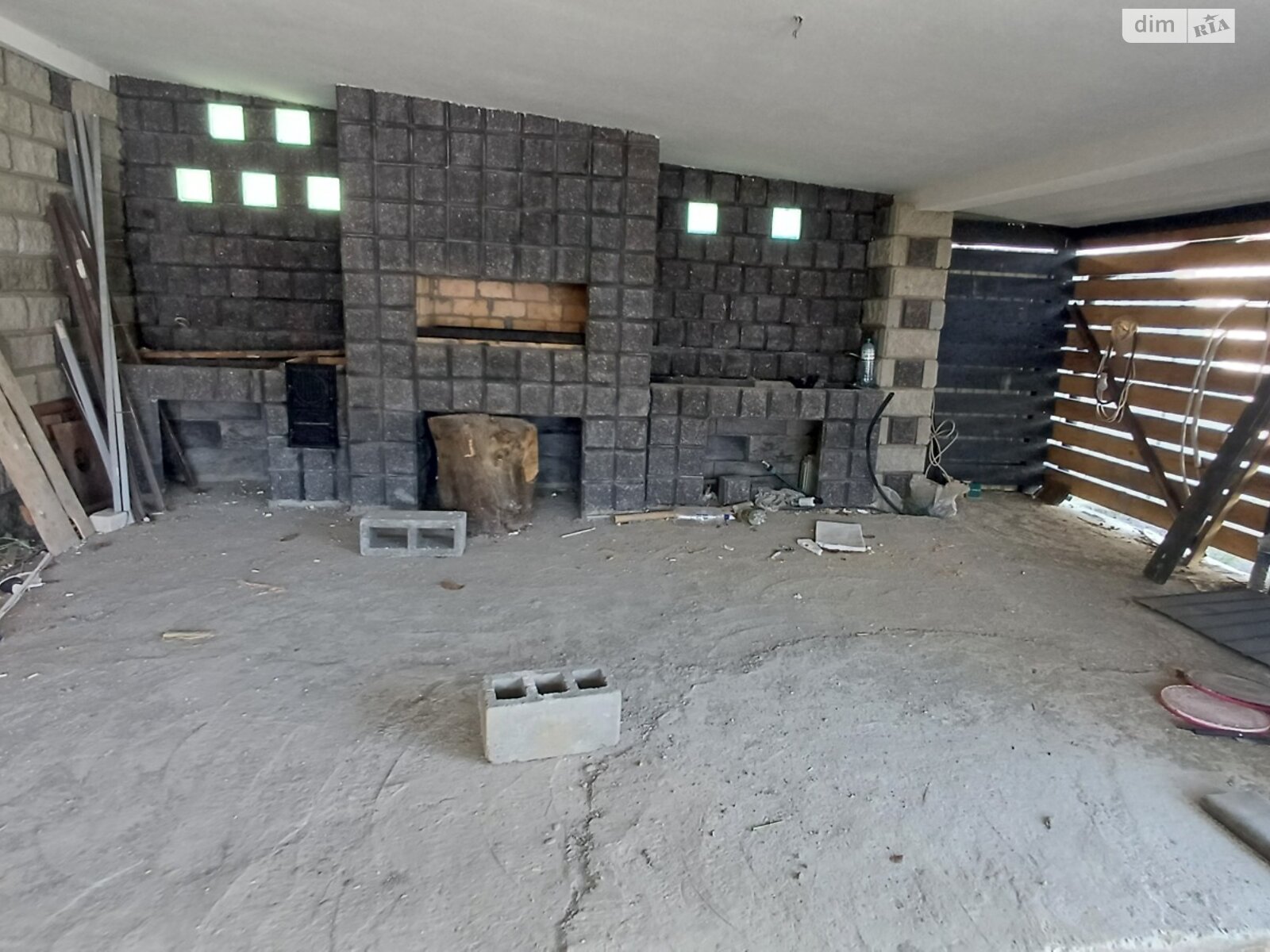 одноэтажный дом с отоплением, 145 кв. м, кирпич. Продажа в Ужгороде район Дравцы фото 1 одноэтажный дом с отоплением, 145 кв. м, кирпич. Продажа в Ужгороде район Дравцы фото 1