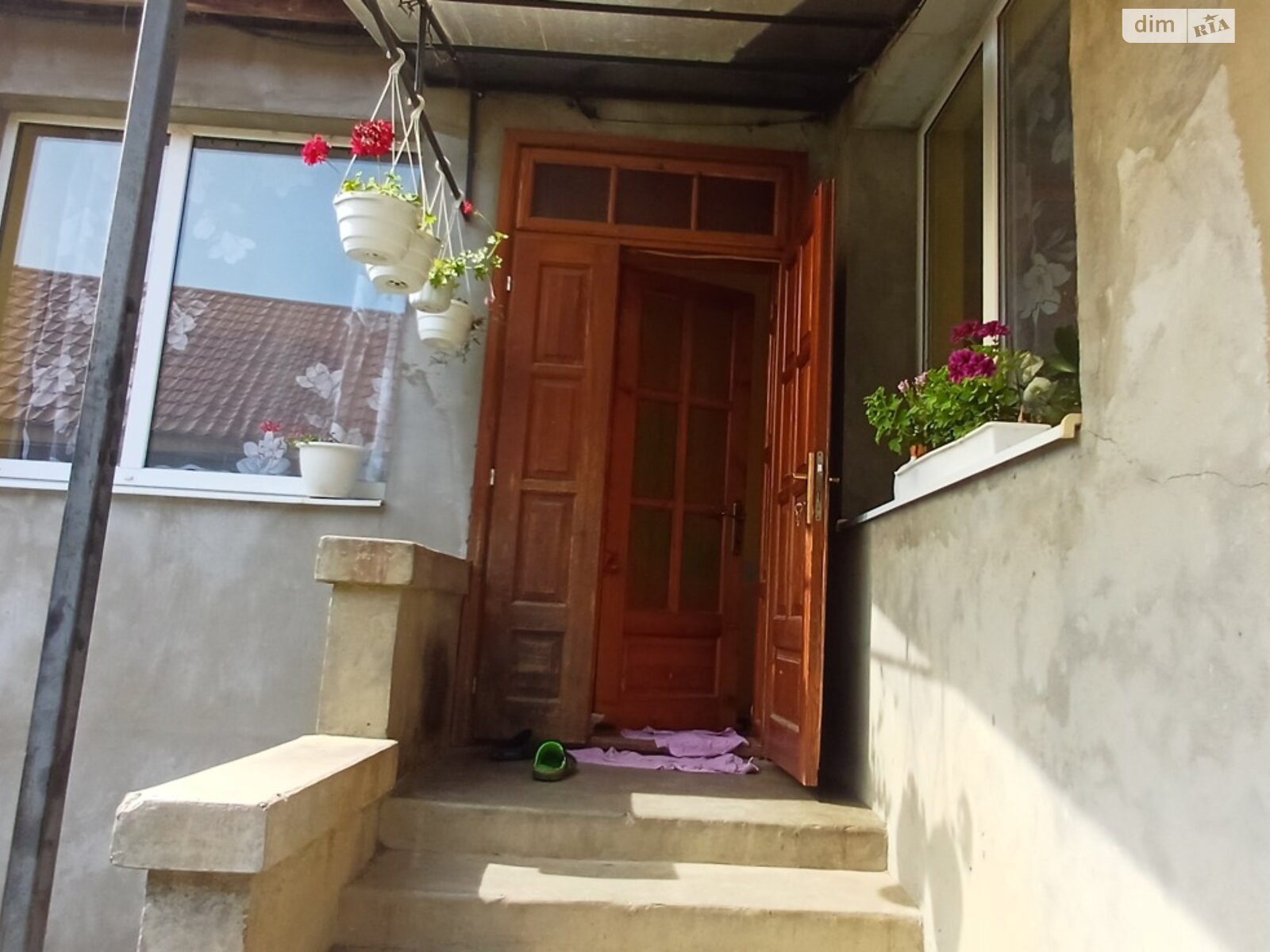 одноповерховий будинок з верандою, 150 кв. м, кирпич саманный. Продаж в Ужгороді, район Дравці фото 1 одноповерховий будинок з верандою, 150 кв. м, кирпич саманный. Продаж в Ужгороді, район Дравці фото 1