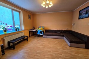 одноповерховий будинок з верандою, 150 кв. м, кирпич саманный. Продаж в Ужгороді, район Дравці фото 2