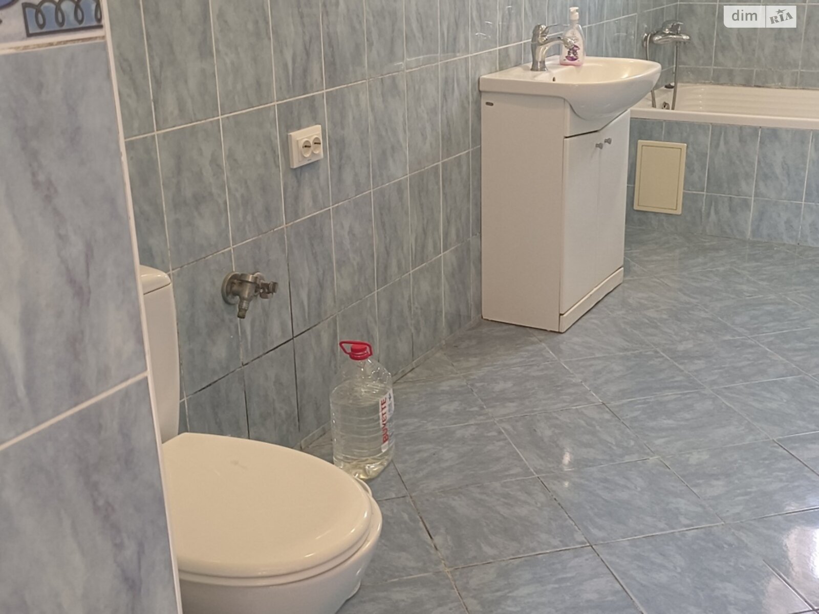 одноэтажный дом с отоплением, 150.5 кв. м, кирпич саманный. Продажа в Ужгороде район Дравцы фото 1 одноэтажный дом с отоплением, 150.5 кв. м, кирпич саманный. Продажа в Ужгороде район Дравцы фото 1