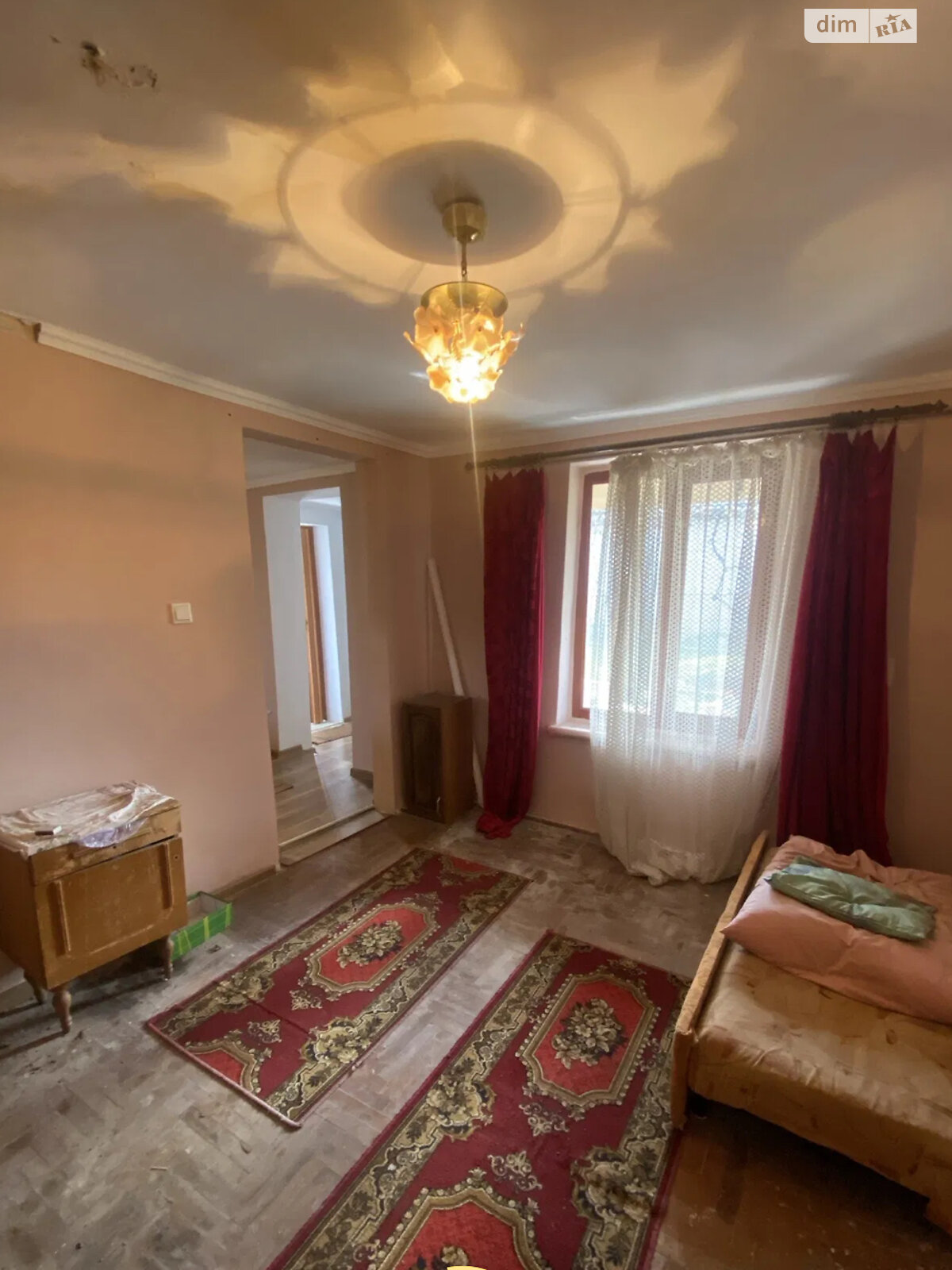 одноэтажный дом с верандой, 58 кв. м, кирпич саманный. Продажа в Ужгороде район Горяны фото 1 одноэтажный дом с верандой, 58 кв. м, кирпич саманный. Продажа в Ужгороде район Горяны фото 1