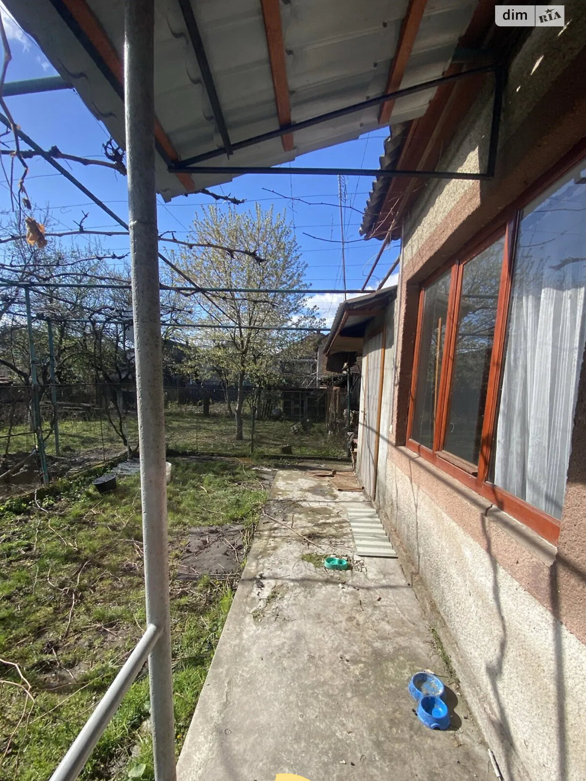 одноэтажный дом с верандой, 58 кв. м, кирпич саманный. Продажа в Ужгороде район Горяны фото 1 одноэтажный дом с верандой, 58 кв. м, кирпич саманный. Продажа в Ужгороде район Горяны фото 1