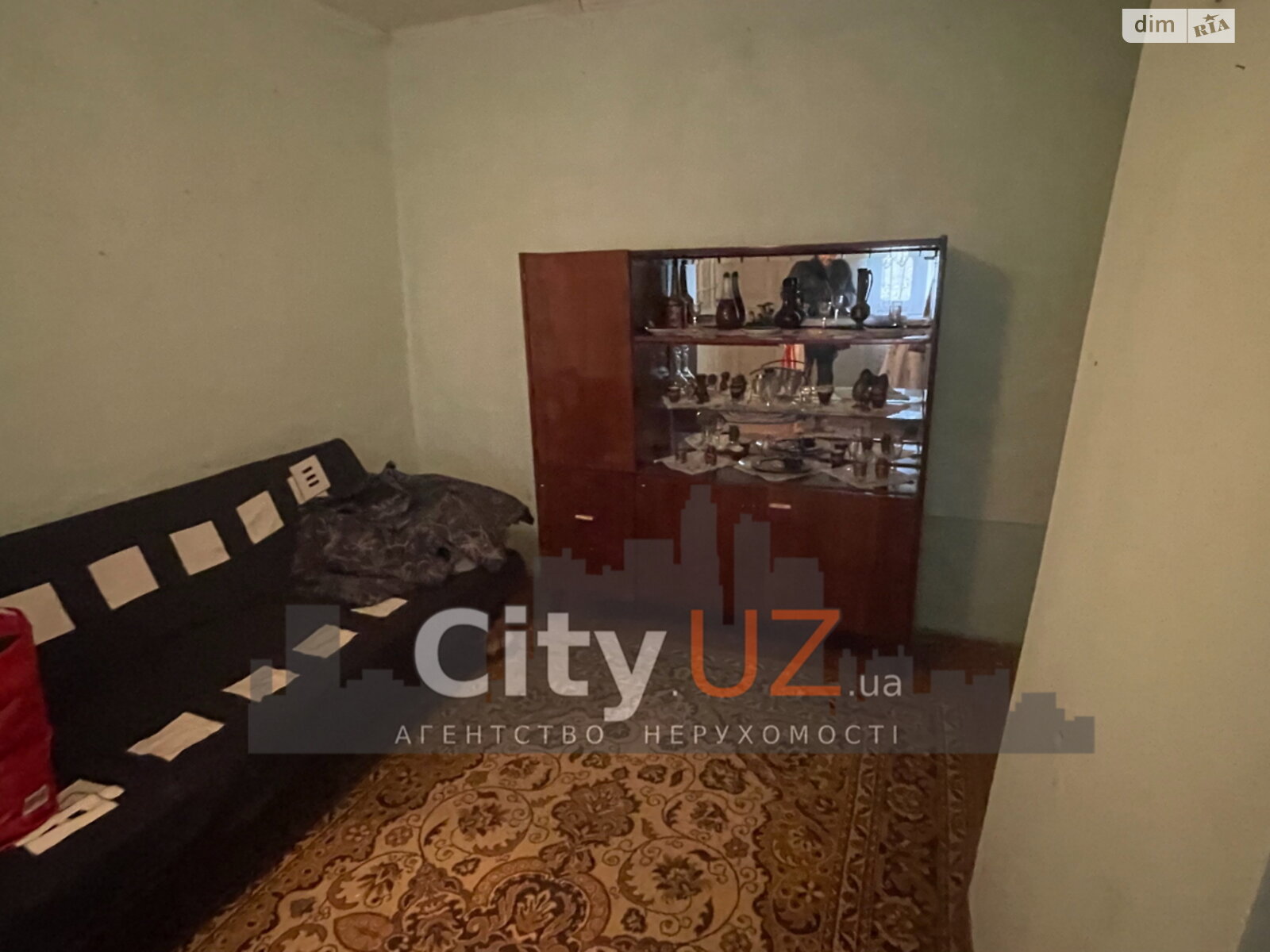 одноэтажный дом с отоплением, 96 кв. м, кирпич саманный. Продажа в Ужгороде район Горяны фото 1 одноэтажный дом с отоплением, 96 кв. м, кирпич саманный. Продажа в Ужгороде район Горяны фото 1