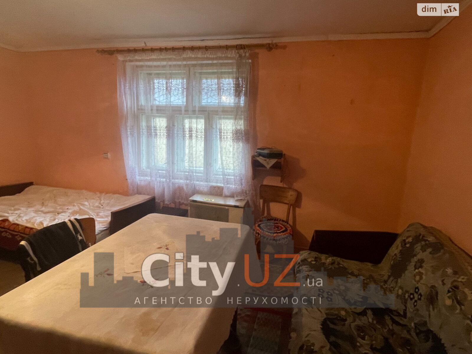 одноэтажный дом с отоплением, 96 кв. м, кирпич саманный. Продажа в Ужгороде район Горяны фото 1 одноэтажный дом с отоплением, 96 кв. м, кирпич саманный. Продажа в Ужгороде район Горяны фото 1