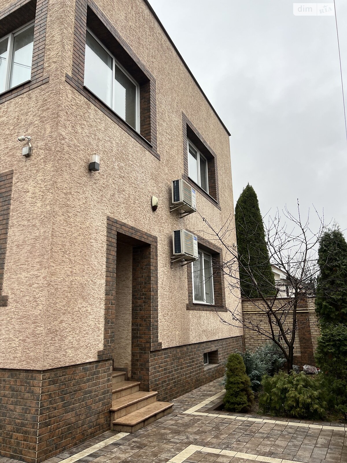 двоповерховий будинок з балконом, 172 кв. м, цегла. Продаж в Ужгороді, район Горяни фото 1