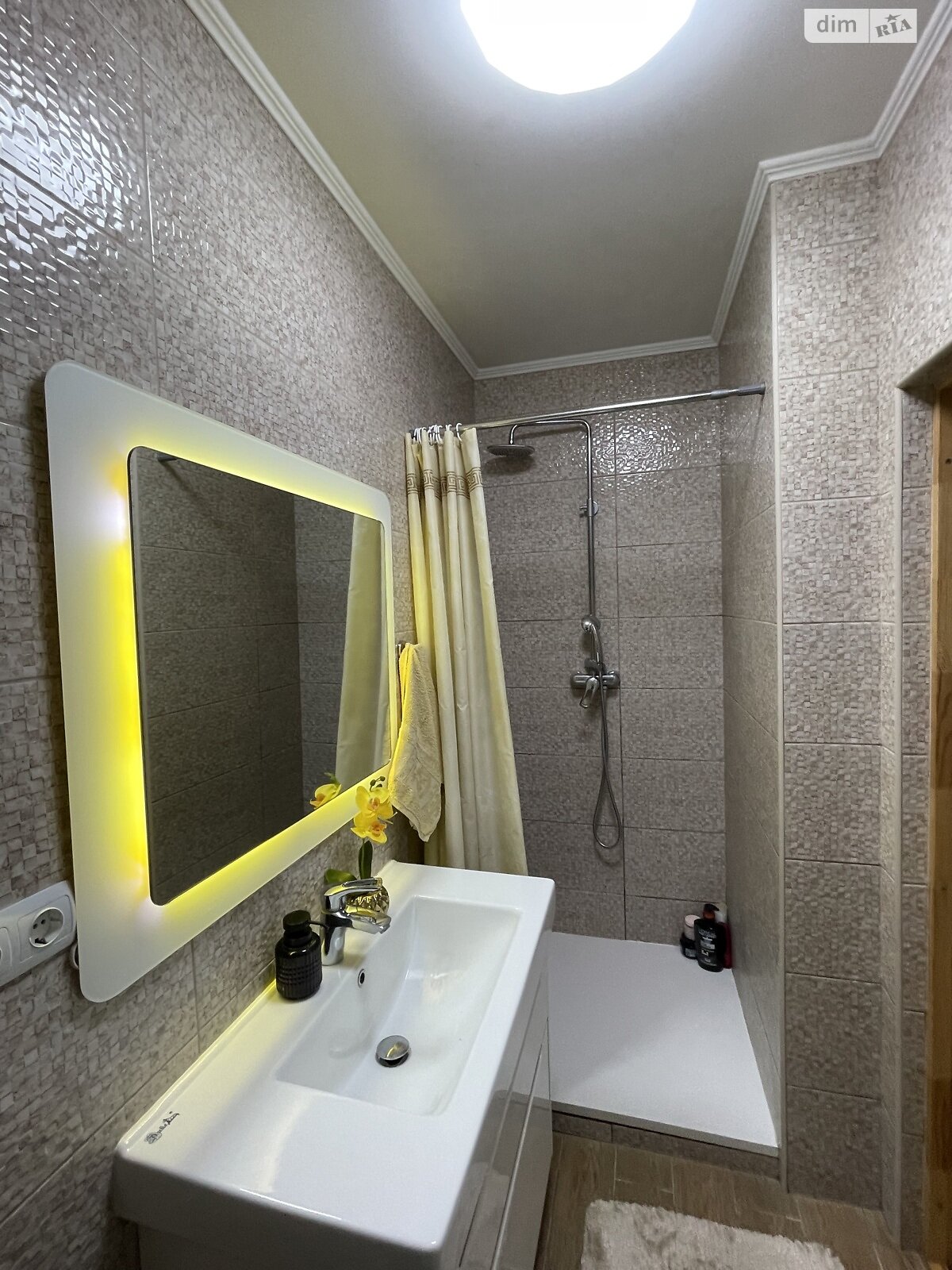 одноэтажный дом с отоплением, 127.9 кв. м, кирпич. Продажа в Ужгороде район Горяны фото 1