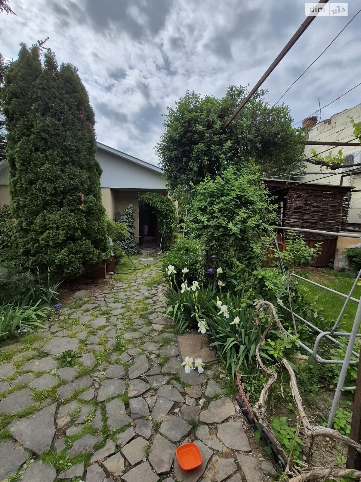 одноповерховий будинок з опаленням, 61 кв. м, цегла. Продаж в Ужгороді, район Горяни фото 1 одноповерховий будинок з опаленням, 61 кв. м, цегла. Продаж в Ужгороді, район Горяни фото 1