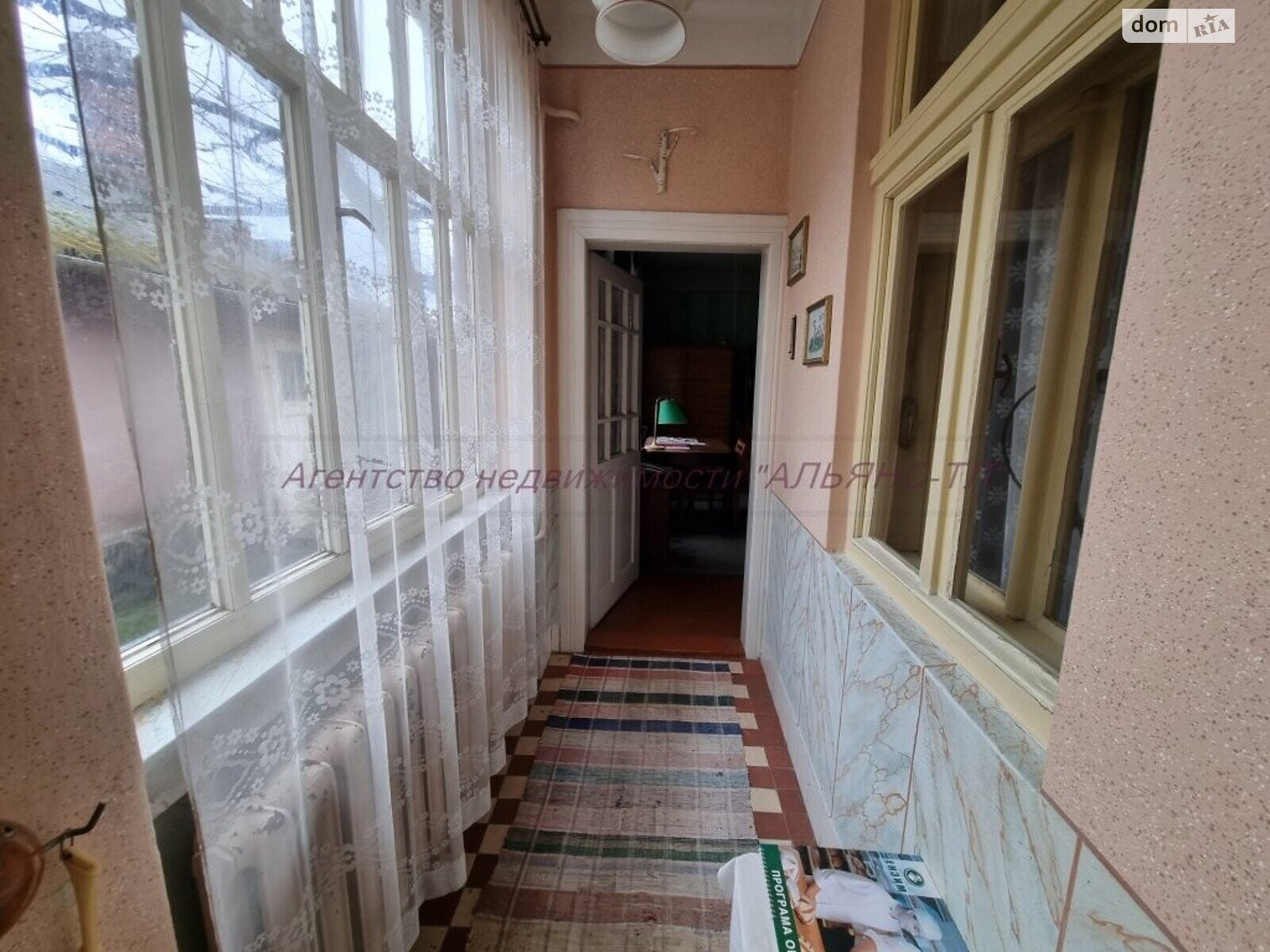 одноповерховий будинок веранда, 77 кв. м, цегла саманна. Продаж в Ужгороді, район Горяни фото 1