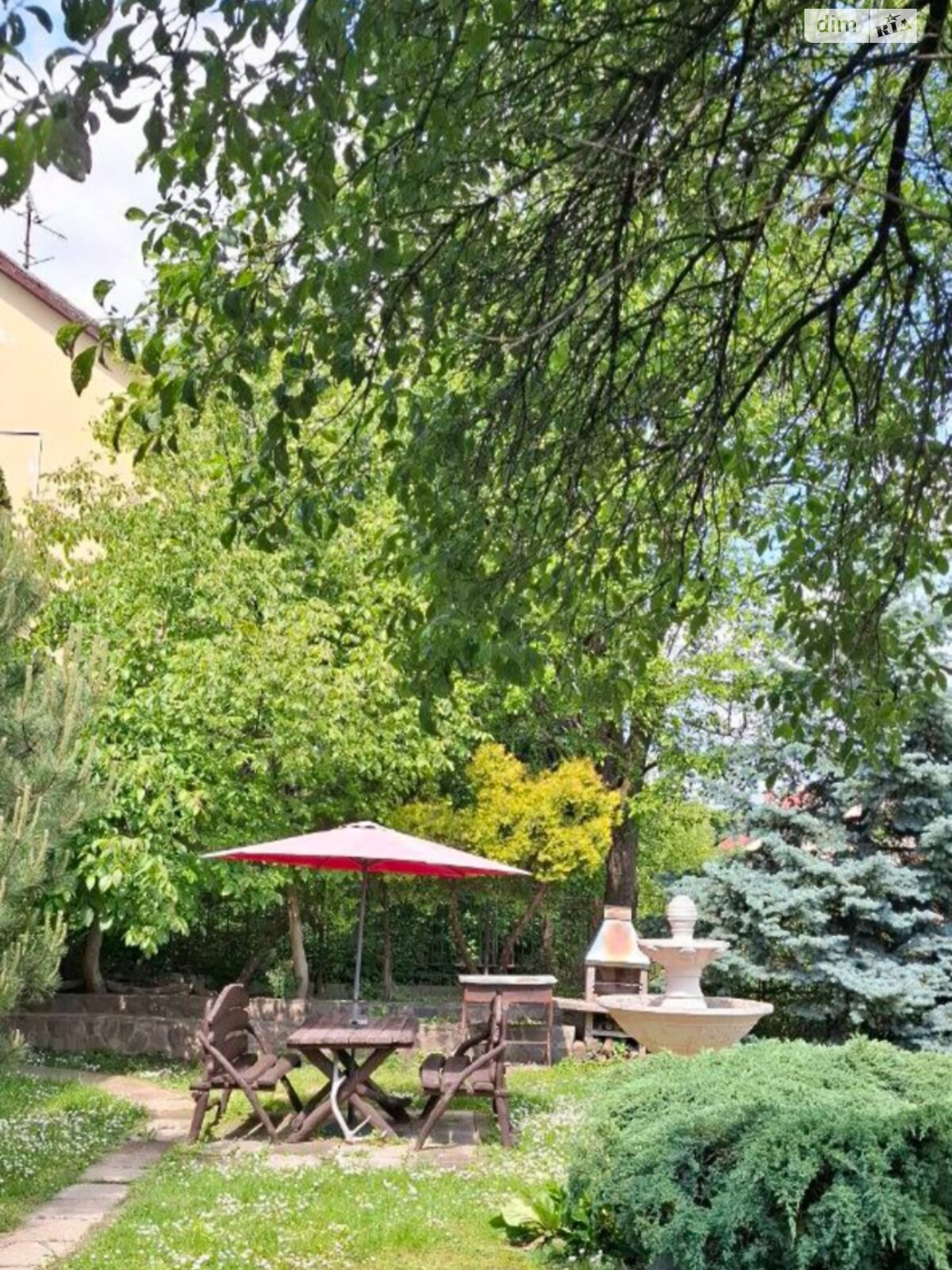 двоповерховий будинок з верандою, 200 кв. м, цегла. Продаж у Ужгороді фото 1 двоповерховий будинок з верандою, 200 кв. м, цегла. Продаж у Ужгороді фото 1