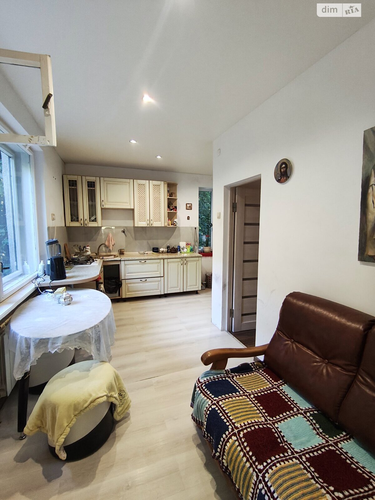 двоповерховий будинок з гаражем, 154 кв. м, цегла. Продаж в Ужгороді, район Кальварія фото 1 двоповерховий будинок з гаражем, 154 кв. м, цегла. Продаж в Ужгороді, район Кальварія фото 1