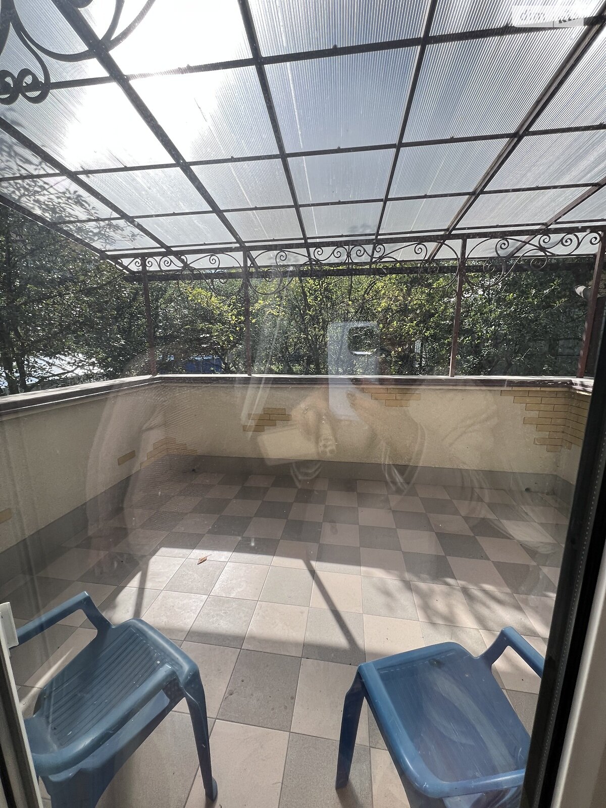 триповерховий будинок з мансардою, 276.9 кв. м, цегла. Продаж в Ужгороді, район Кальварія фото 1 триповерховий будинок з мансардою, 276.9 кв. м, цегла. Продаж в Ужгороді, район Кальварія фото 1