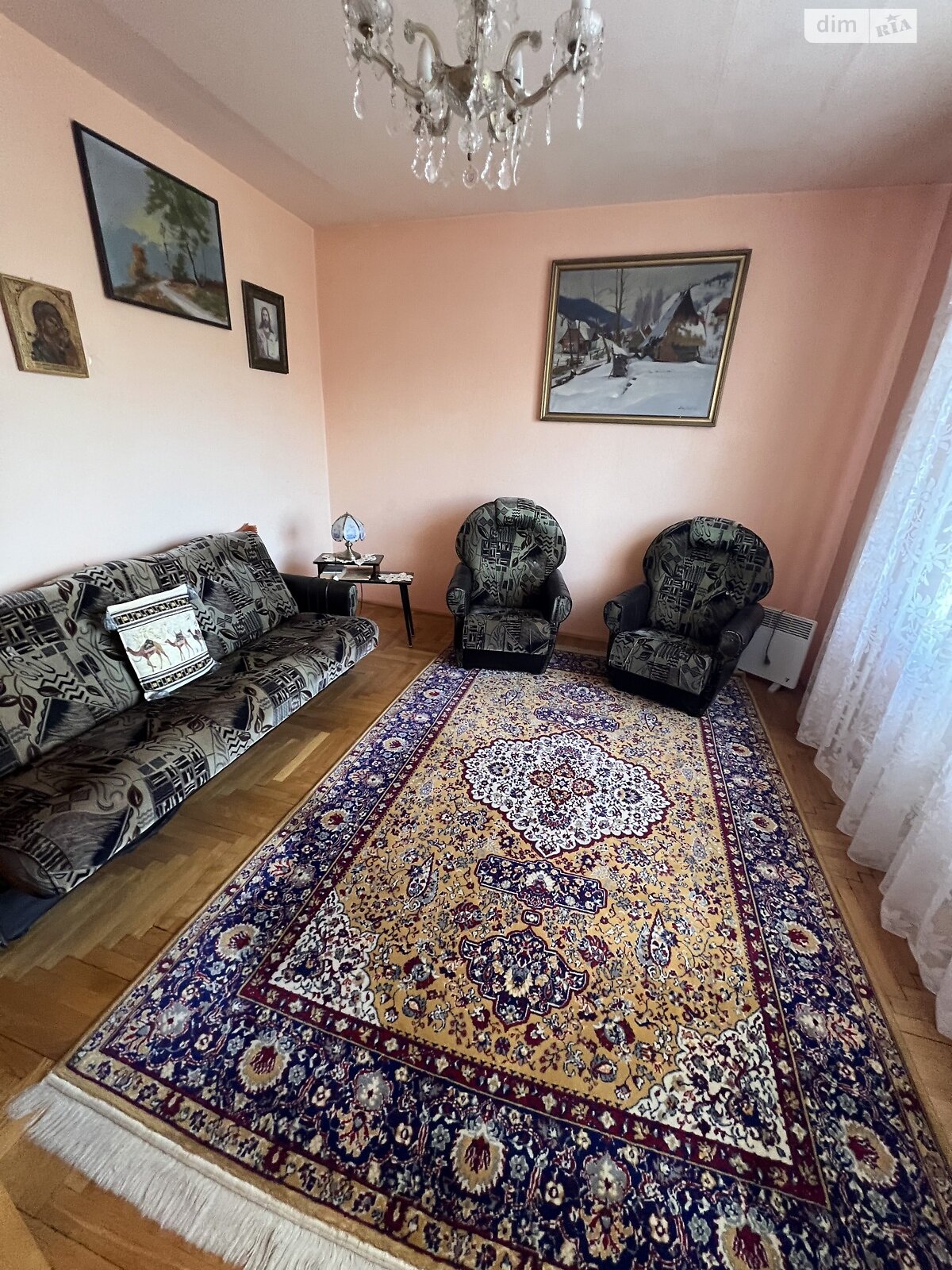 триповерховий будинок з мансардою, 276.9 кв. м, цегла. Продаж в Ужгороді, район Кальварія фото 1 триповерховий будинок з мансардою, 276.9 кв. м, цегла. Продаж в Ужгороді, район Кальварія фото 1