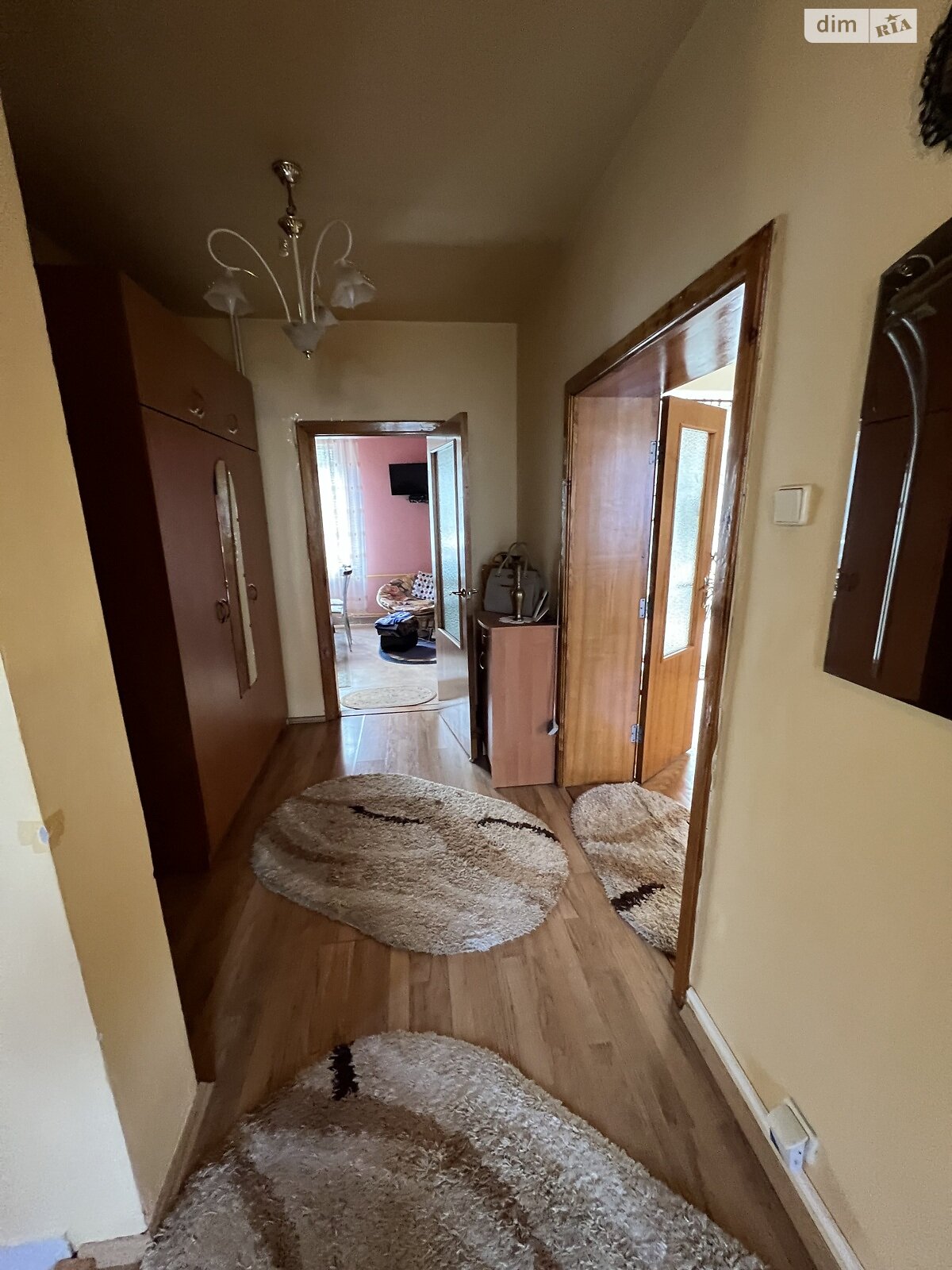 триповерховий будинок з мансардою, 276.9 кв. м, цегла. Продаж в Ужгороді, район Кальварія фото 1 триповерховий будинок з мансардою, 276.9 кв. м, цегла. Продаж в Ужгороді, район Кальварія фото 1