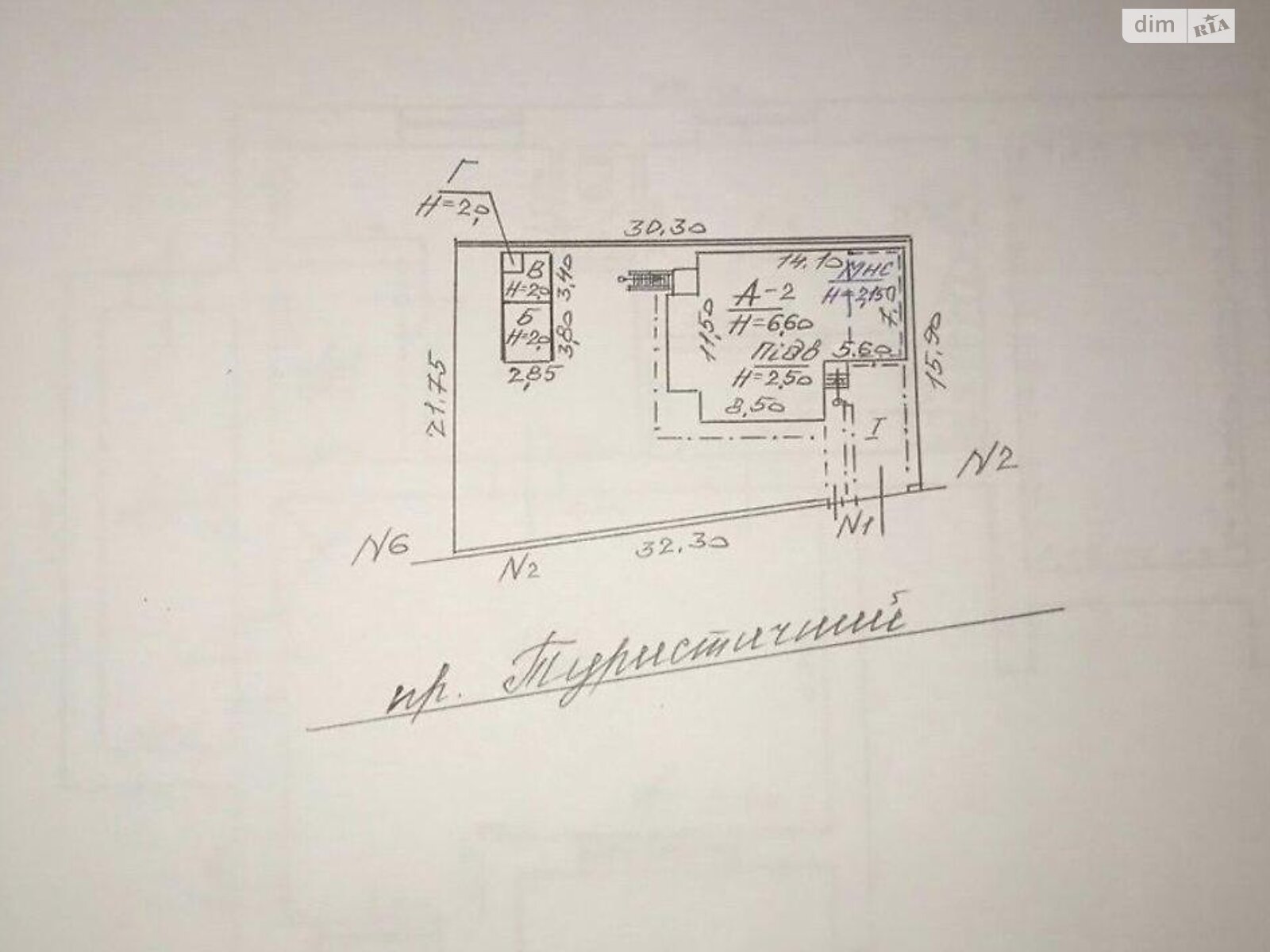 двоповерховий будинок, 310 кв. м, кирпич. Продаж в Ужгороді, район Кальварія фото 1