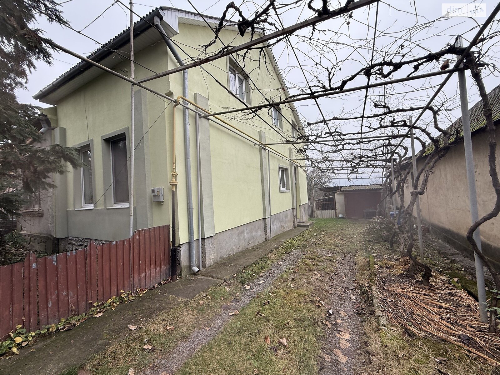 двухэтажный дом с верандой, 119.3 кв. м, блочно-кирпичный. Продажа в Ужгороде район Кальвария фото 1 двухэтажный дом с верандой, 119.3 кв. м, блочно-кирпичный. Продажа в Ужгороде район Кальвария фото 1