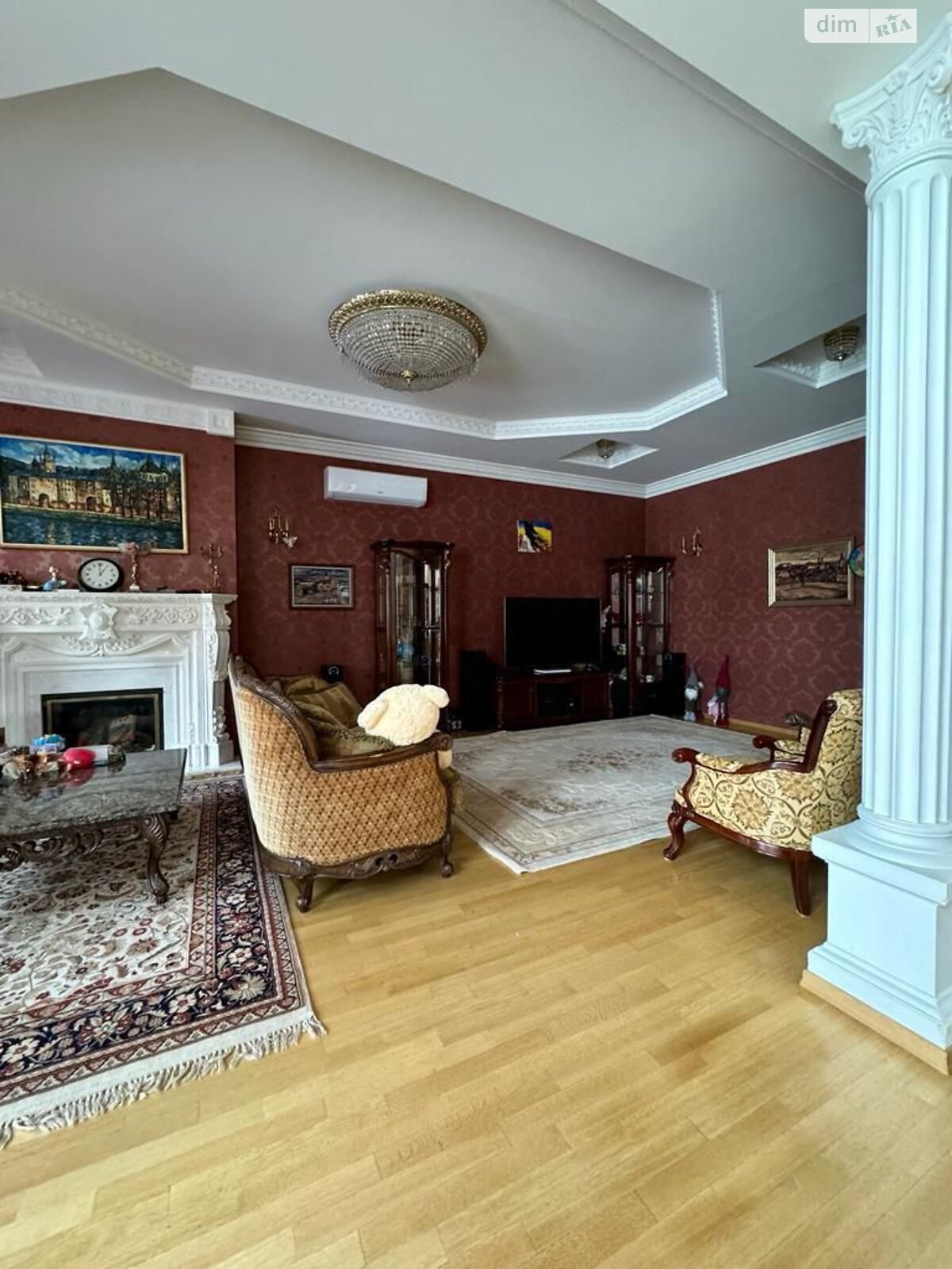 двоповерховий будинок з гаражем, 460 кв. м, цегла. Продаж в Ужгороді, район Кальварія фото 1