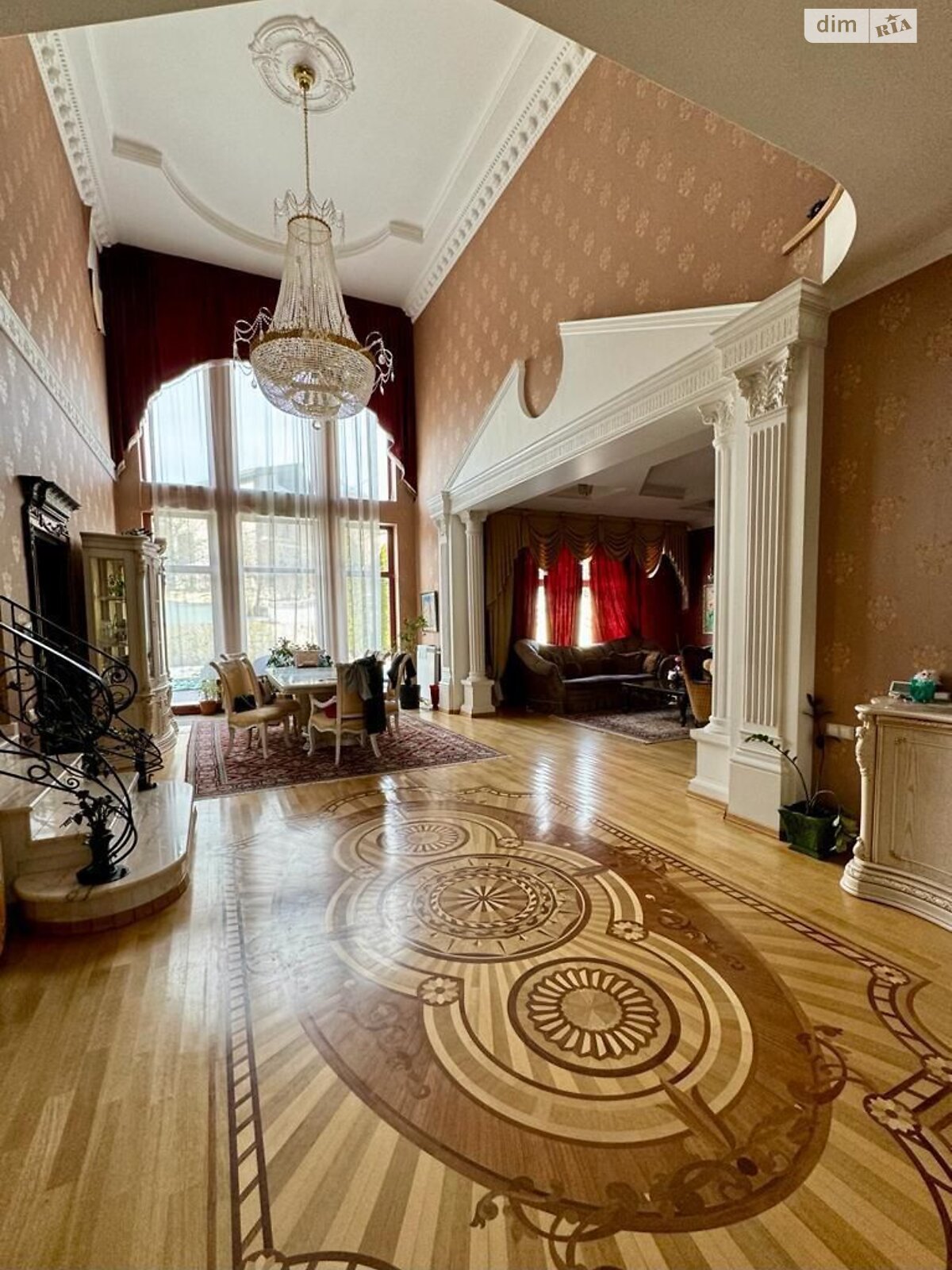 двоповерховий будинок з гаражем, 460 кв. м, цегла. Продаж в Ужгороді, район Кальварія фото 1