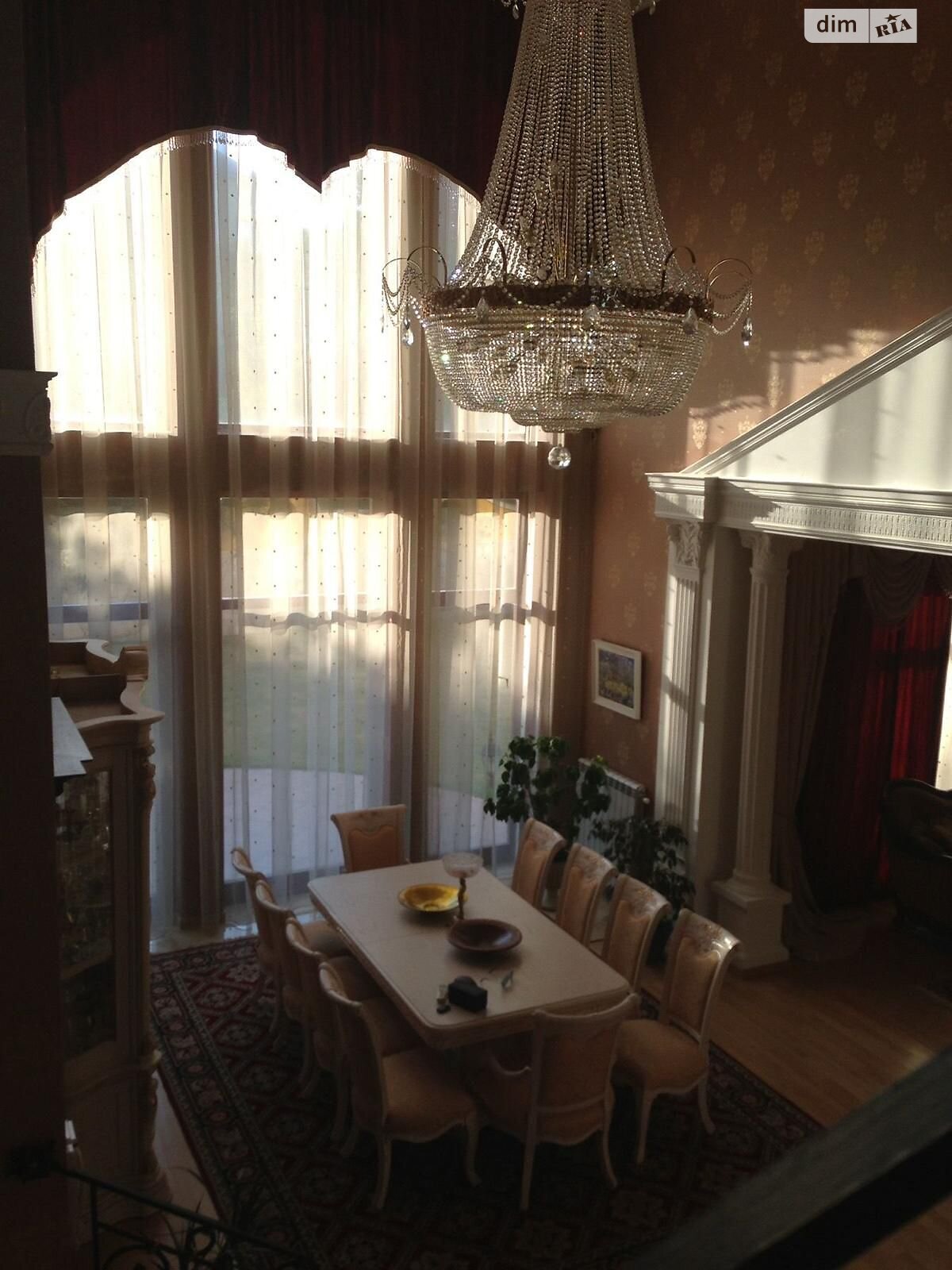 двоповерховий будинок з гаражем, 460 кв. м, цегла. Продаж в Ужгороді, район Кальварія фото 1