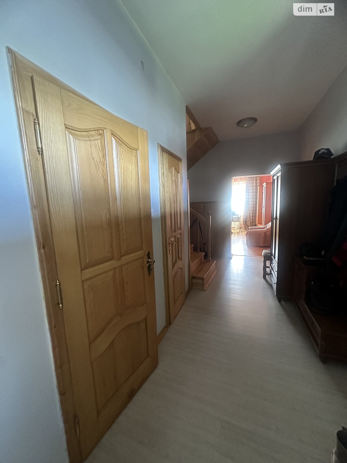 двоповерховий будинок з гаражем, 227.9 кв. м, цегла. Продаж у Ужгороді фото 1 двоповерховий будинок з гаражем, 227.9 кв. м, цегла. Продаж у Ужгороді фото 1