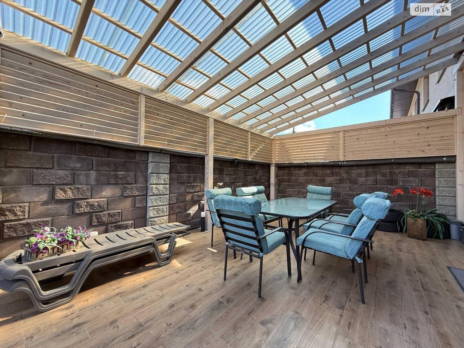 двоповерховий будинок з балконом, 125 кв. м, кирпич. Продаж в Ужгороді, район Компотний фото 1 двоповерховий будинок з балконом, 125 кв. м, кирпич. Продаж в Ужгороді, район Компотний фото 1