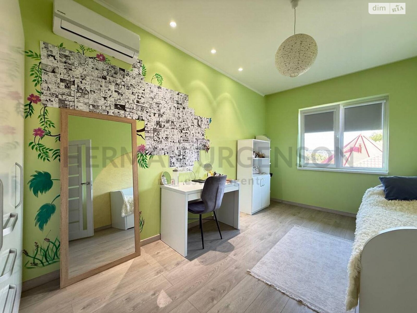 двоповерховий будинок з балконом, 125 кв. м, кирпич. Продаж в Ужгороді, район Компотний фото 1 двоповерховий будинок з балконом, 125 кв. м, кирпич. Продаж в Ужгороді, район Компотний фото 1