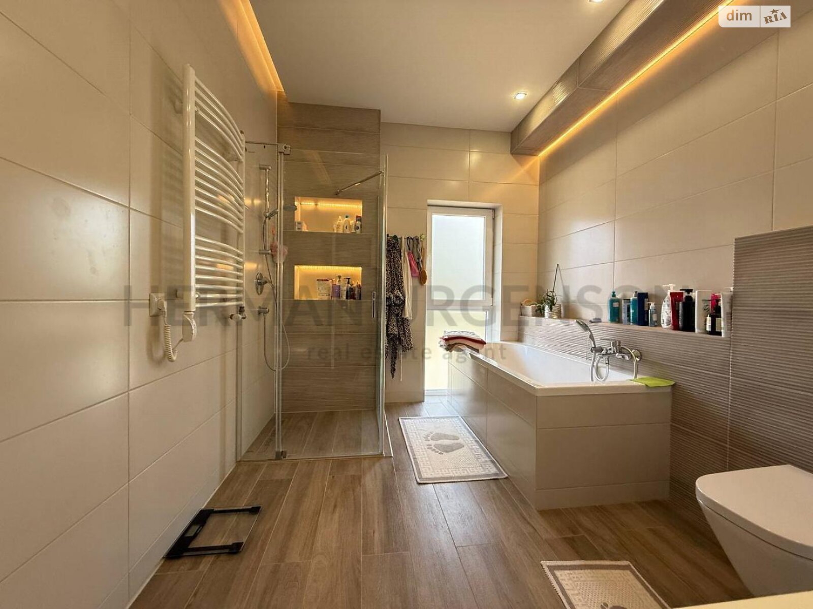 двоповерховий будинок з балконом, 125 кв. м, кирпич. Продаж в Ужгороді, район Компотний фото 1 двоповерховий будинок з балконом, 125 кв. м, кирпич. Продаж в Ужгороді, район Компотний фото 1