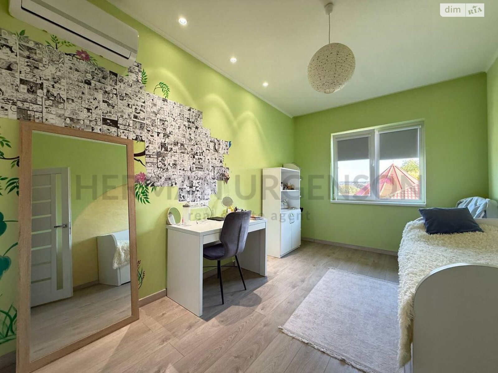 двоповерховий будинок з балконом, 125 кв. м, кирпич. Продаж в Ужгороді, район Компотний фото 1 двоповерховий будинок з балконом, 125 кв. м, кирпич. Продаж в Ужгороді, район Компотний фото 1