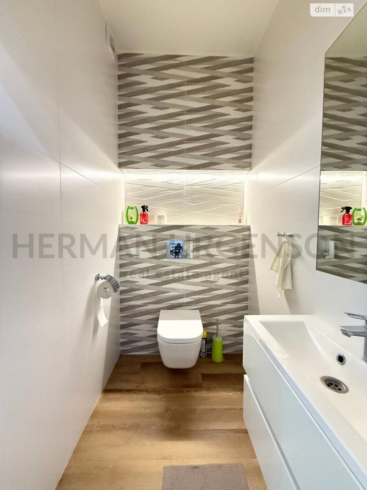 двоповерховий будинок з балконом, 125 кв. м, кирпич. Продаж в Ужгороді, район Компотний фото 1 двоповерховий будинок з балконом, 125 кв. м, кирпич. Продаж в Ужгороді, район Компотний фото 1