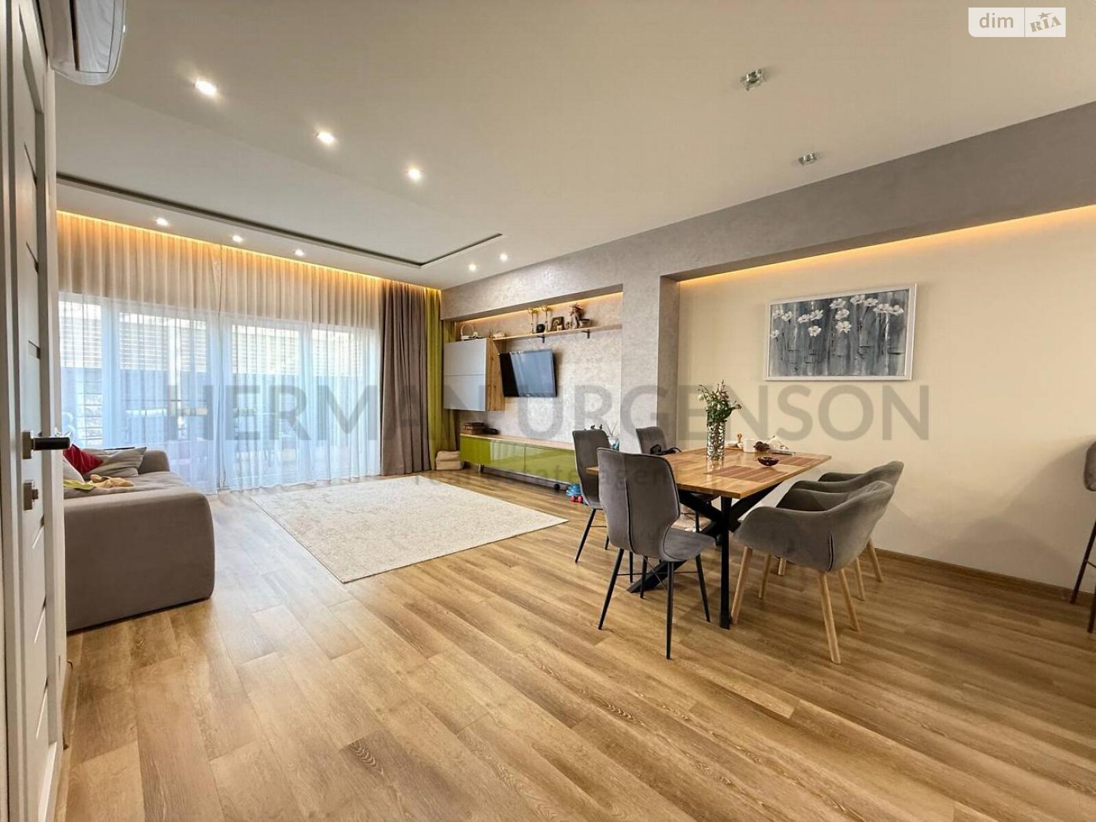 двоповерховий будинок з балконом, 125 кв. м, кирпич. Продаж в Ужгороді, район Компотний фото 1 двоповерховий будинок з балконом, 125 кв. м, кирпич. Продаж в Ужгороді, район Компотний фото 1