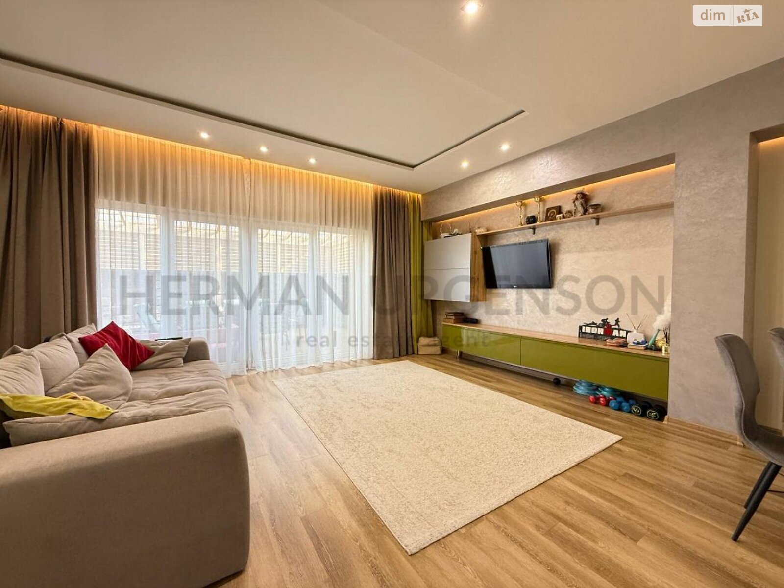 двоповерховий будинок з балконом, 125 кв. м, кирпич. Продаж в Ужгороді, район Компотний фото 1 двоповерховий будинок з балконом, 125 кв. м, кирпич. Продаж в Ужгороді, район Компотний фото 1