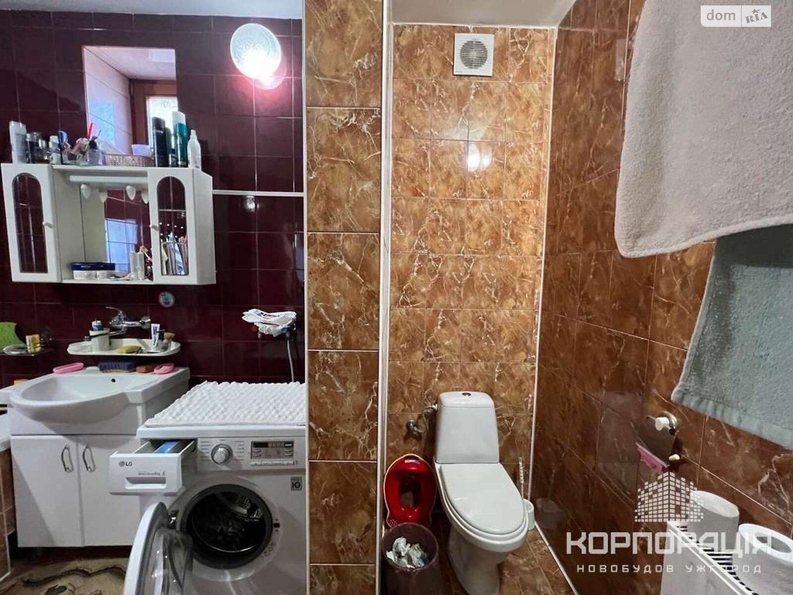 двоповерховий будинок з балконом, 310 кв. м, цегла. Продаж в Ужгороді, район Компотний фото 1