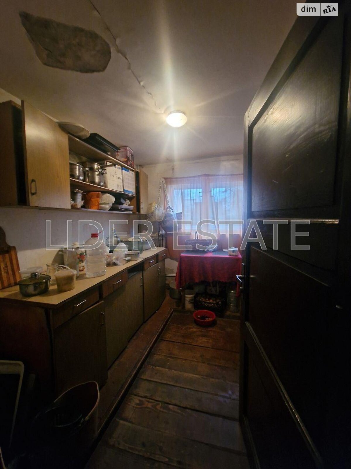 триповерховий будинок бесідка, 170 кв. м, кирпич. Продаж в Ужгороді, район Компотний фото 1 триповерховий будинок бесідка, 170 кв. м, кирпич. Продаж в Ужгороді, район Компотний фото 1
