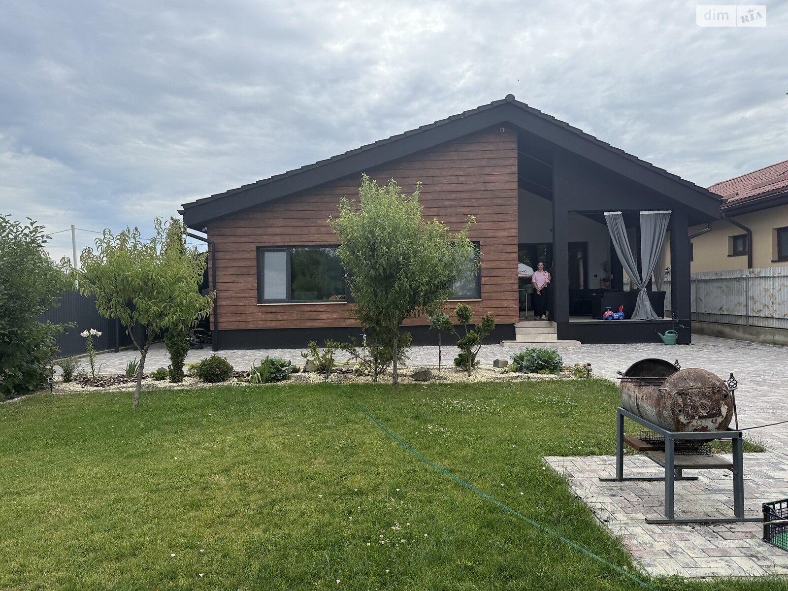 одноповерховий будинок з опаленням, 163.6 кв. м, цегла. Продаж в Ужгороді, район Компотний фото 1 одноповерховий будинок з опаленням, 163.6 кв. м, цегла. Продаж в Ужгороді, район Компотний фото 1
