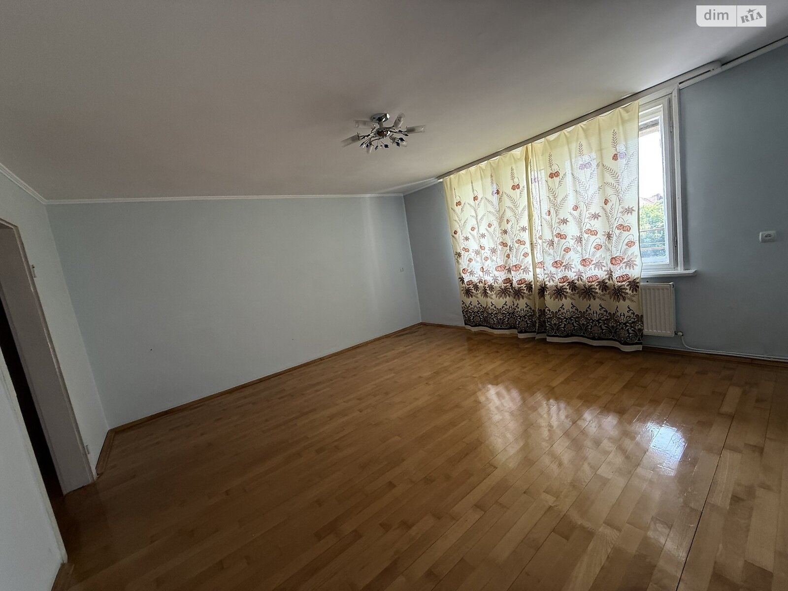 двоповерховий будинок з верандою, 251.7 кв. м, цегла. Продаж в Ужгороді, район Компотний фото 1 двоповерховий будинок з верандою, 251.7 кв. м, цегла. Продаж в Ужгороді, район Компотний фото 1