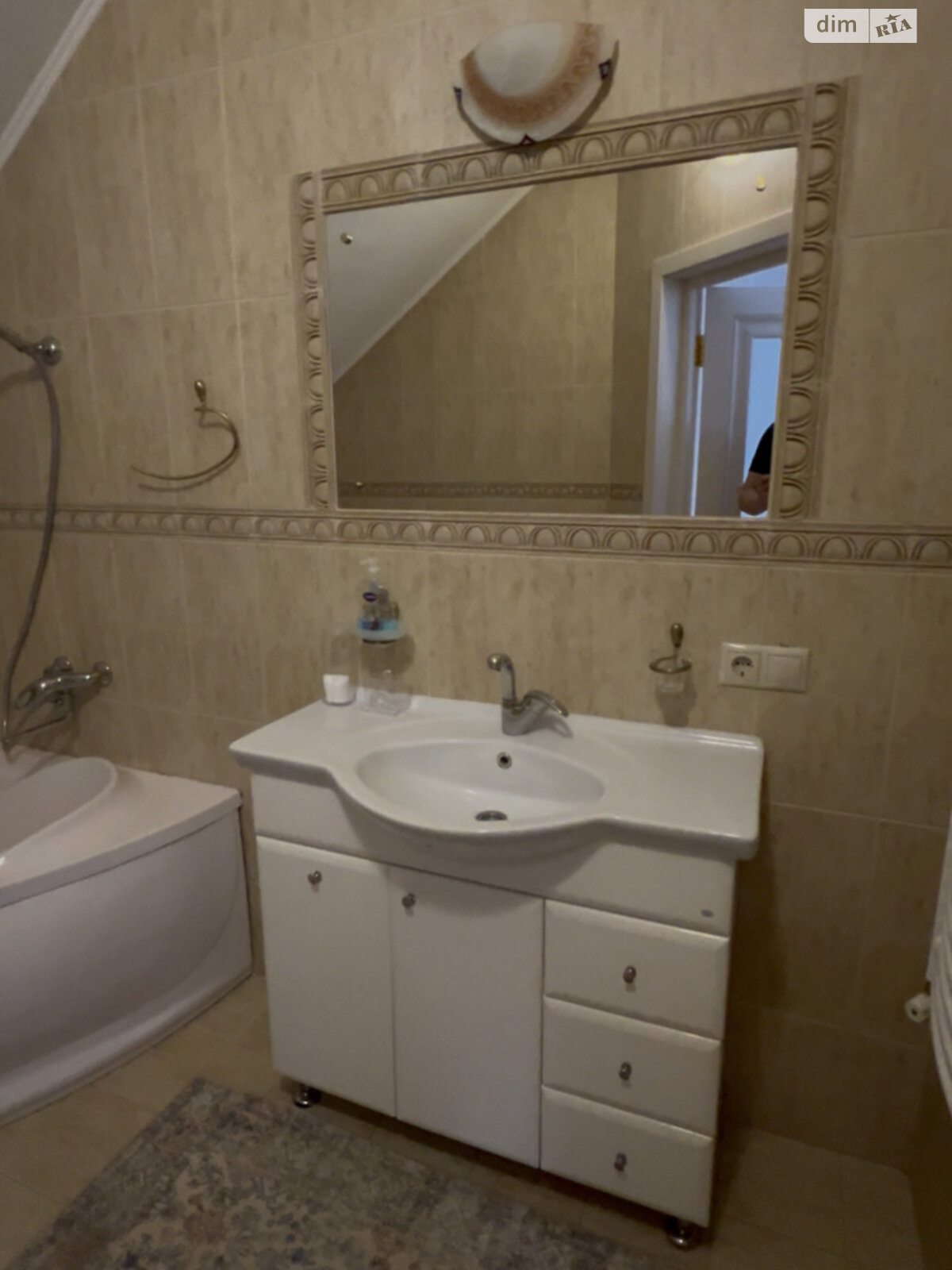 двоповерховий будинок з опаленням, 245 кв. м, цегла. Продаж в Ужгороді, район Компотний фото 1 двоповерховий будинок з опаленням, 245 кв. м, цегла. Продаж в Ужгороді, район Компотний фото 1