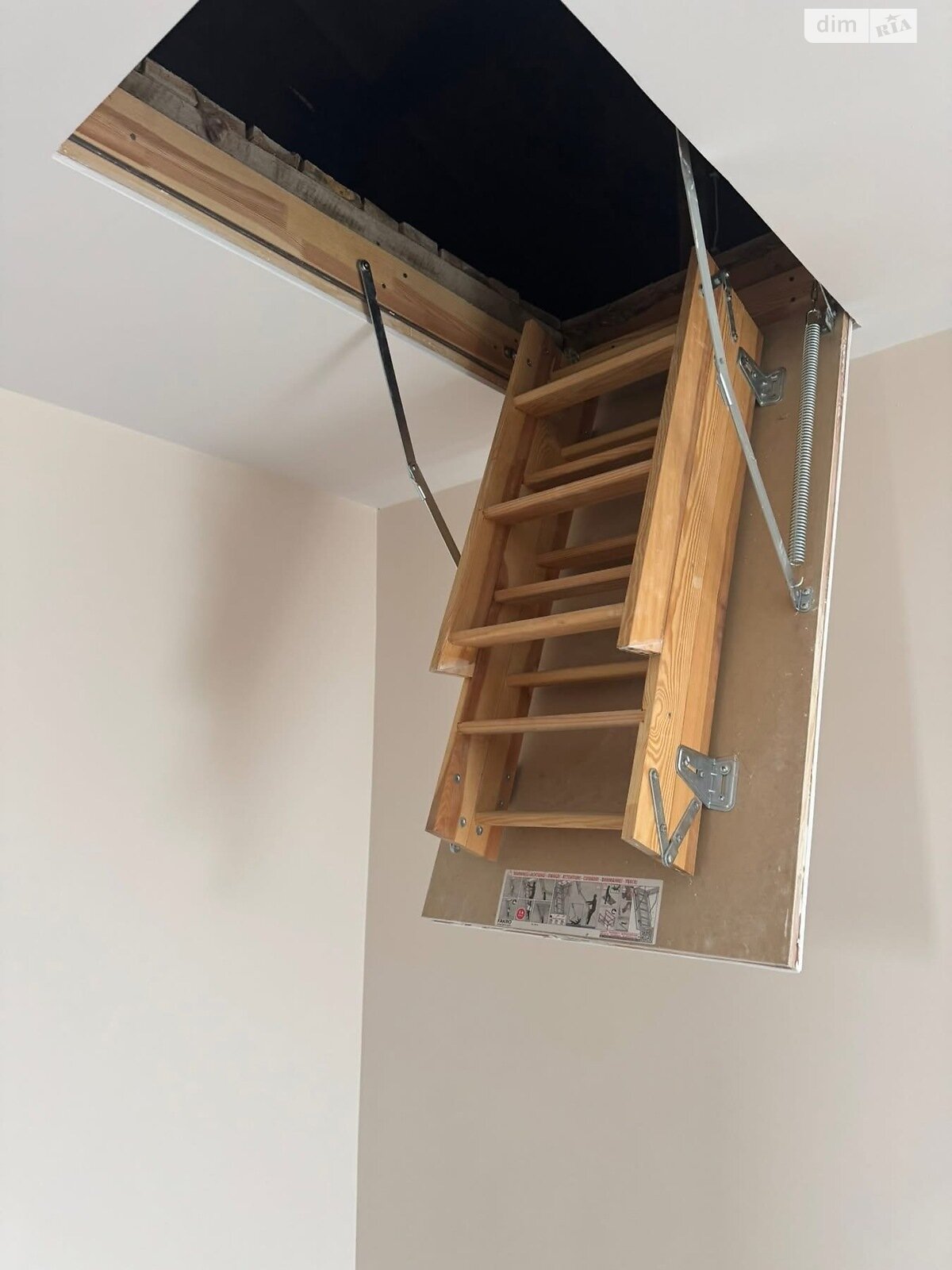 одноповерховий будинок з опаленням, 119.7 кв. м, цегла. Продаж в Ужгороді, район Компотний фото 1 одноповерховий будинок з опаленням, 119.7 кв. м, цегла. Продаж в Ужгороді, район Компотний фото 1