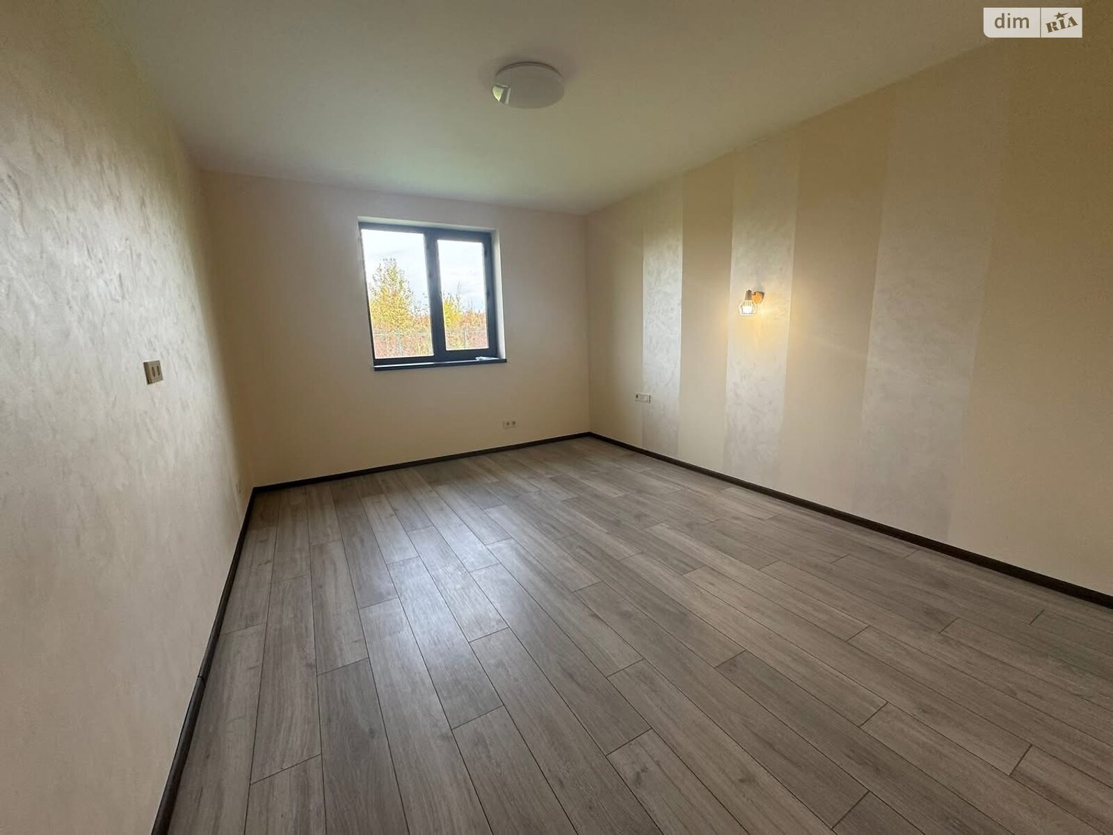 одноповерховий будинок з опаленням, 119.7 кв. м, цегла. Продаж в Ужгороді, район Компотний фото 1 одноповерховий будинок з опаленням, 119.7 кв. м, цегла. Продаж в Ужгороді, район Компотний фото 1