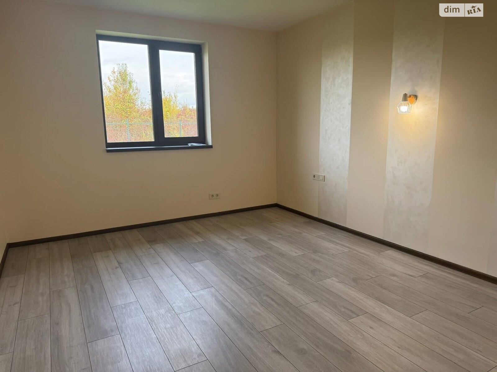 одноповерховий будинок з опаленням, 119.7 кв. м, цегла. Продаж в Ужгороді, район Компотний фото 1 одноповерховий будинок з опаленням, 119.7 кв. м, цегла. Продаж в Ужгороді, район Компотний фото 1