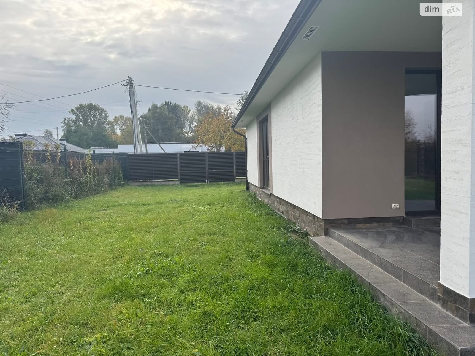 одноповерховий будинок з опаленням, 119.7 кв. м, цегла. Продаж в Ужгороді, район Компотний фото 1 одноповерховий будинок з опаленням, 119.7 кв. м, цегла. Продаж в Ужгороді, район Компотний фото 1