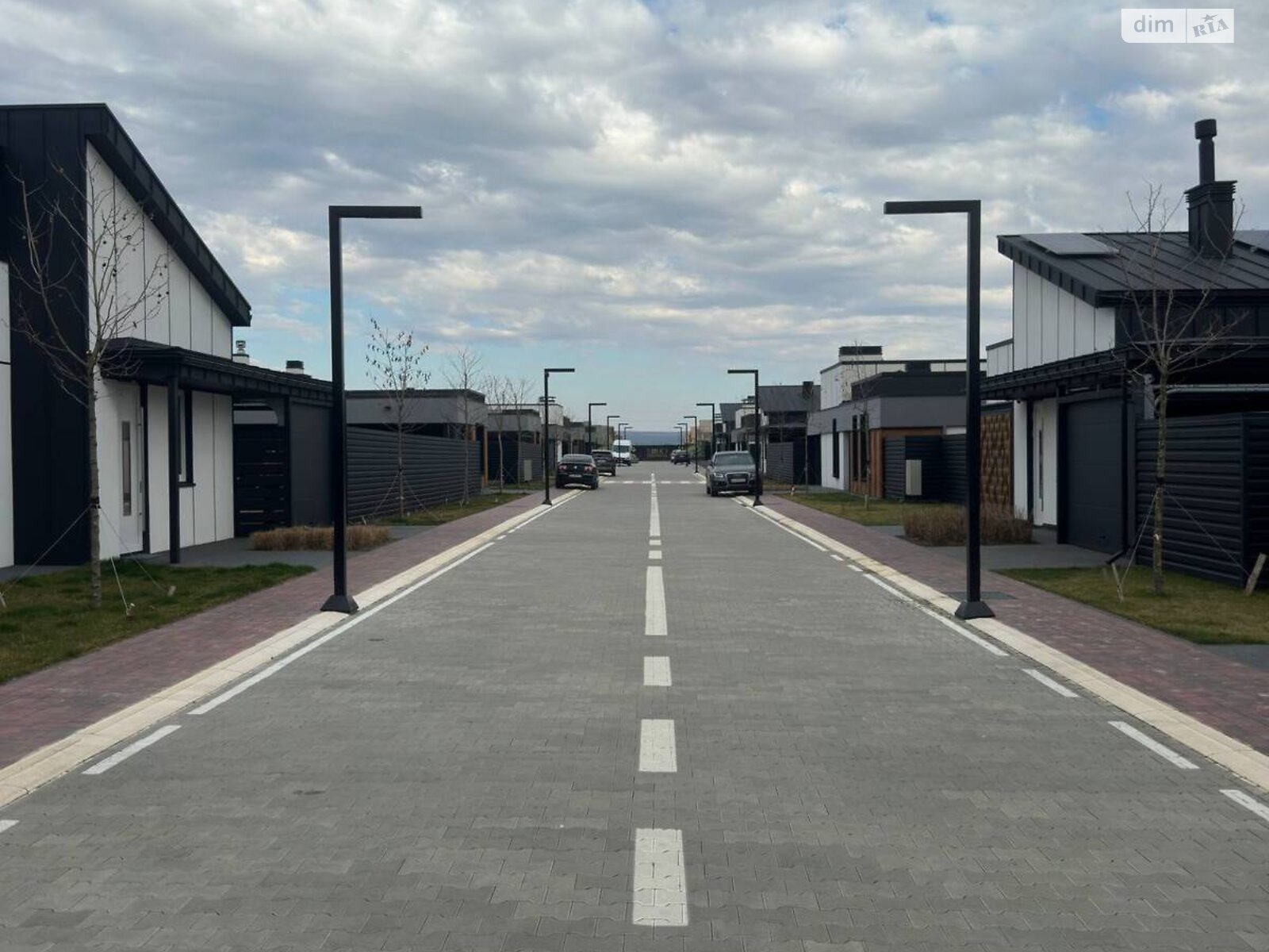 одноповерховий будинок, 133 кв. м, цегла. Продаж у Ужгороді фото 1 одноповерховий будинок, 133 кв. м, цегла. Продаж у Ужгороді фото 1