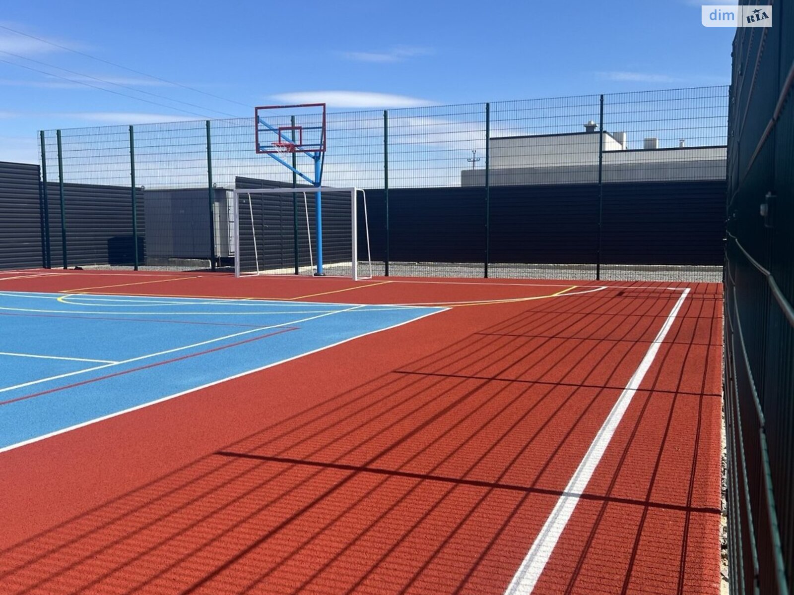 одноповерховий будинок, 130 кв. м, цегла. Продаж у Ужгороді фото 1