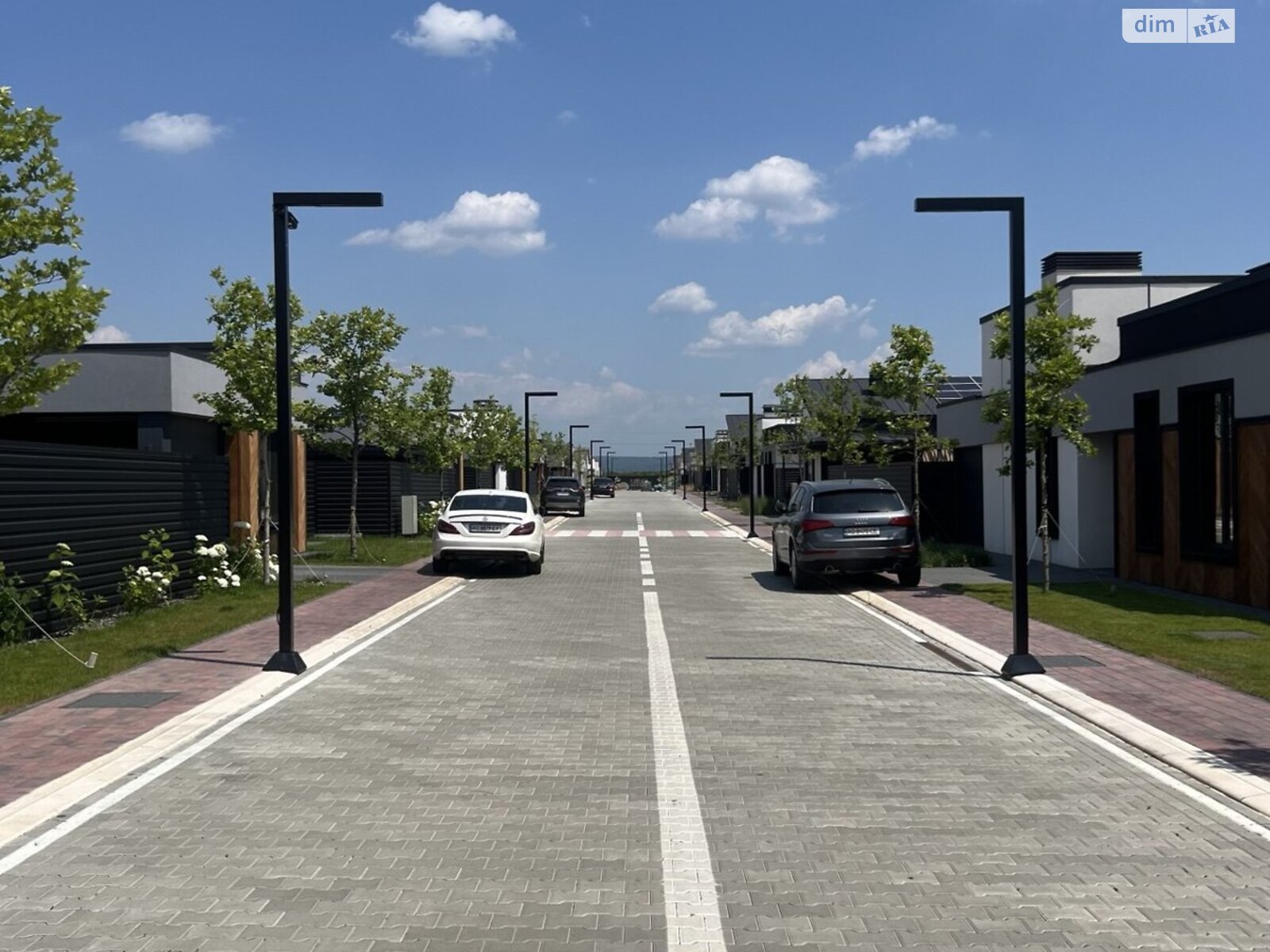 одноповерховий будинок, 130 кв. м, цегла. Продаж у Ужгороді фото 1